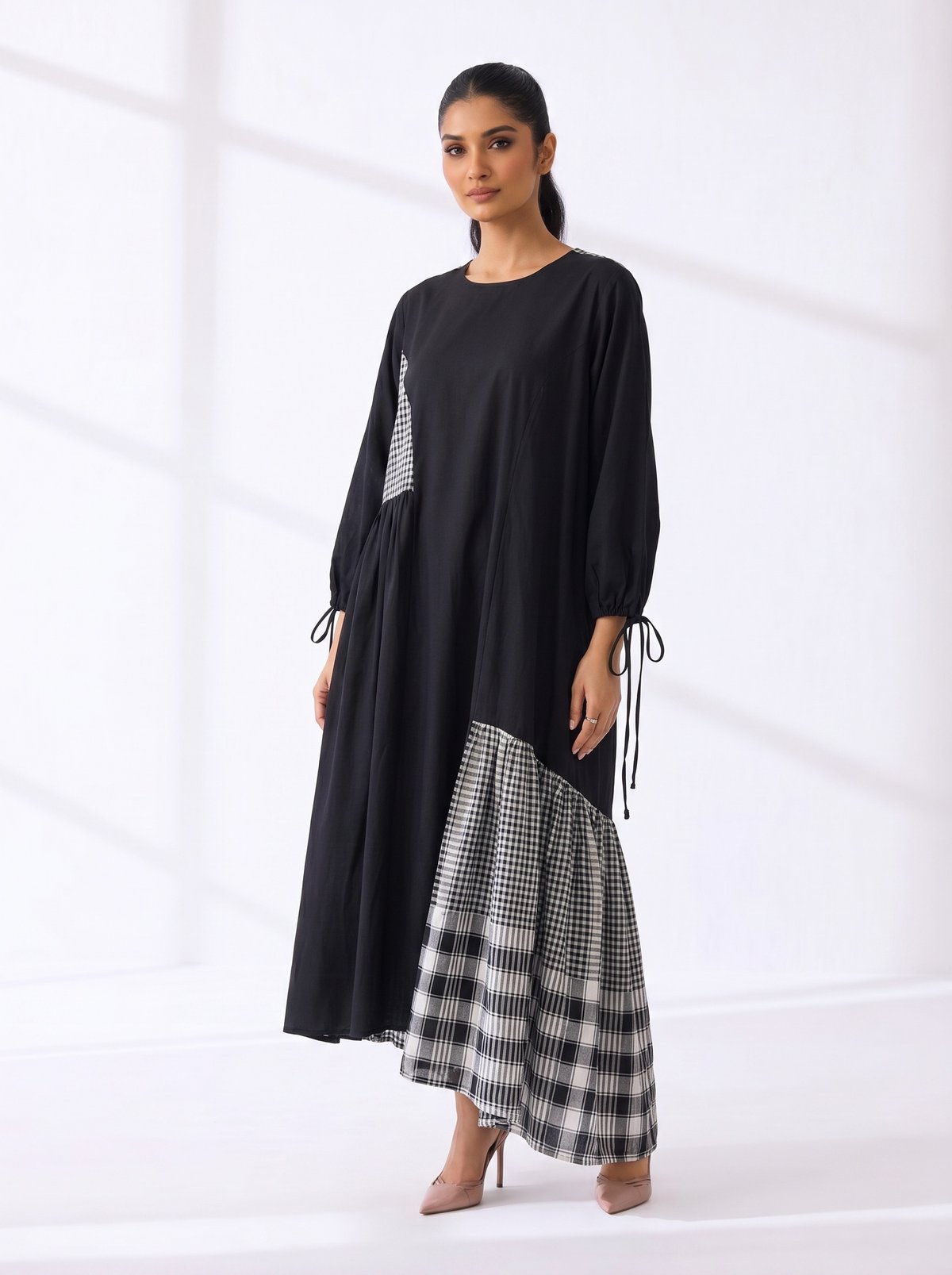 The Magpie Robin Dress