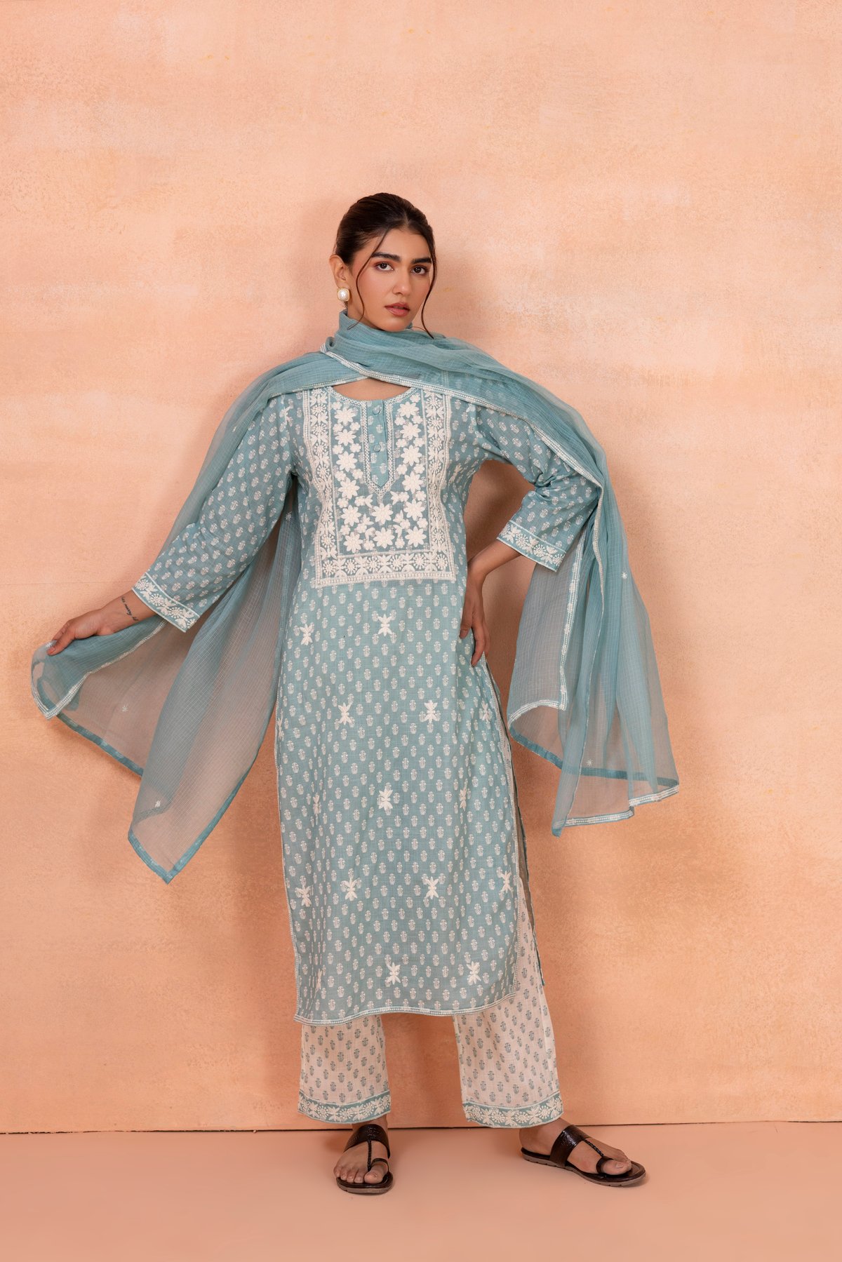 Green Cotton Straight Kurta Set With Embroidered Yoke