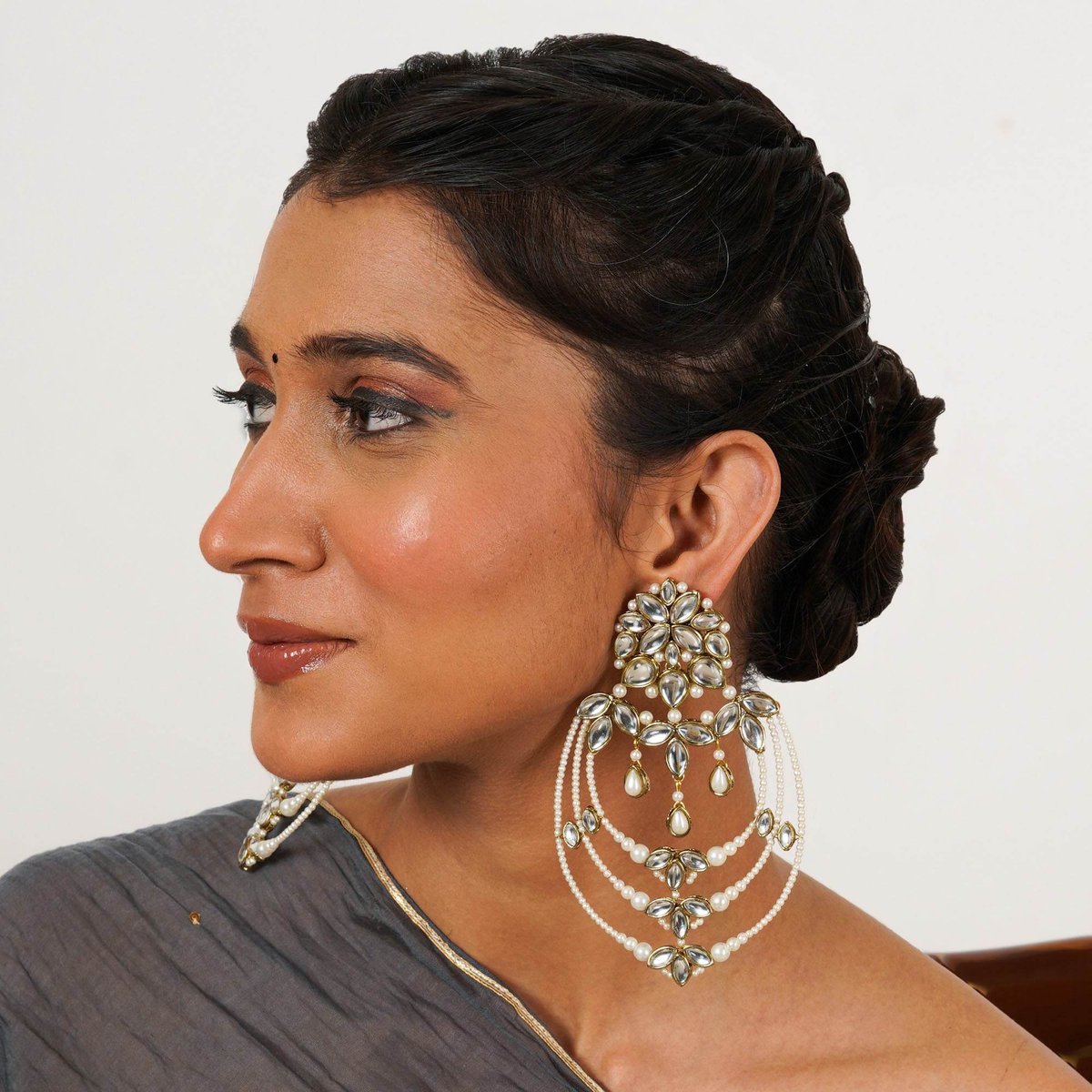 Classic Kundan and Pearl Drop Chandbali Eareing
