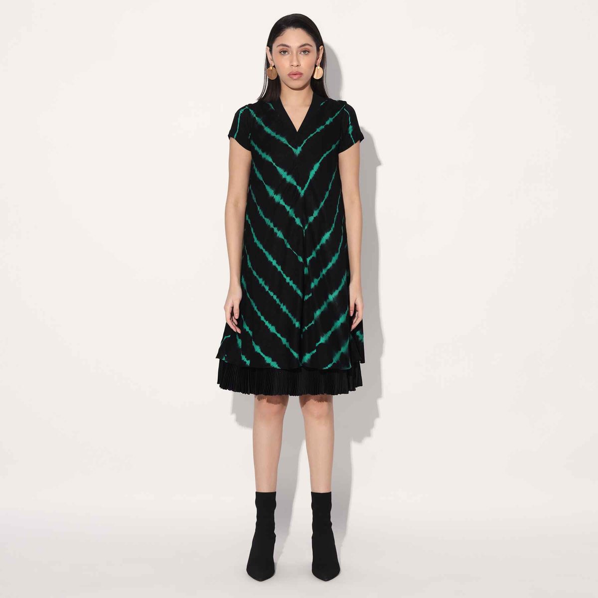 Black/Green Shibori Chevron A-Line Knee-Length Dress