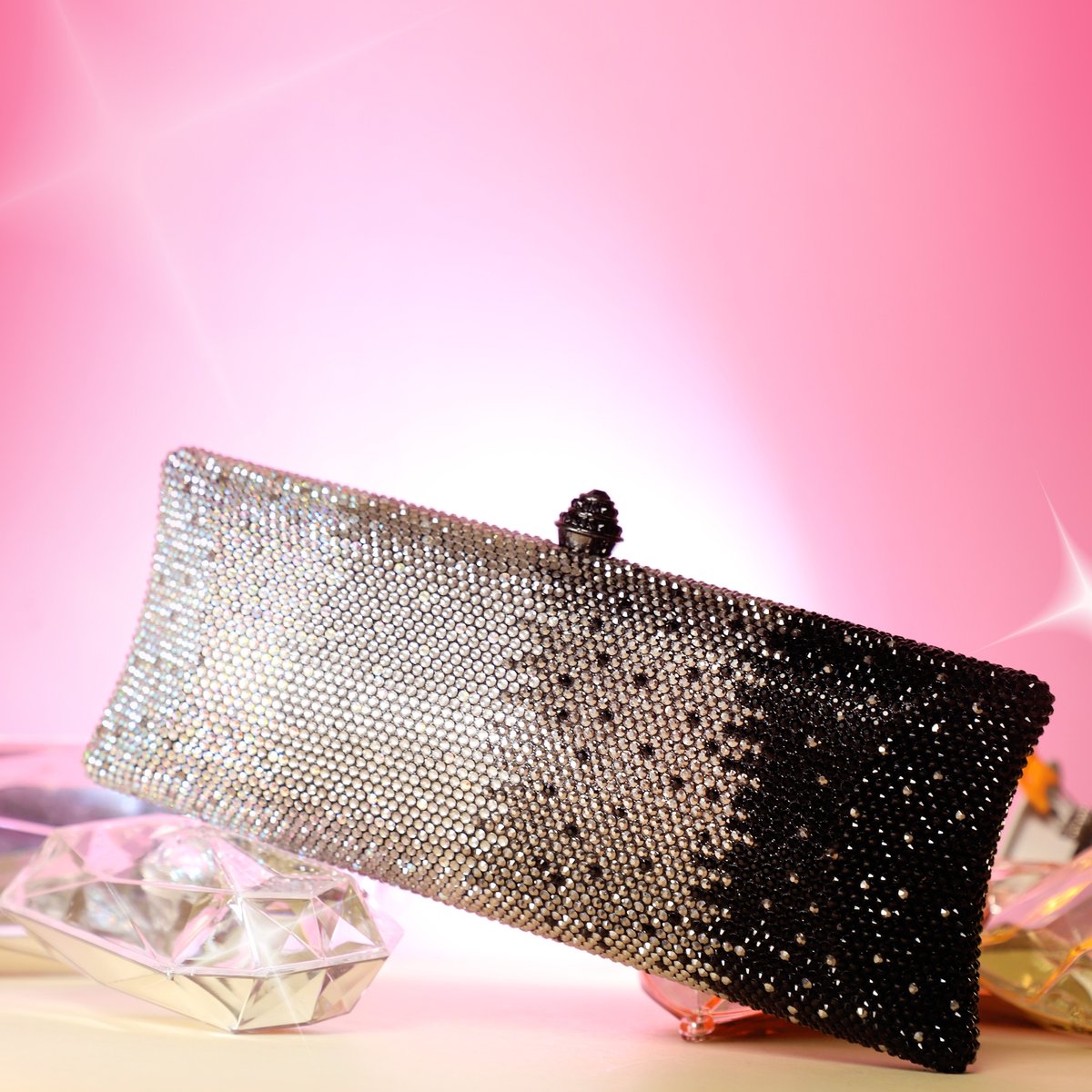 Diffusion Mix Black