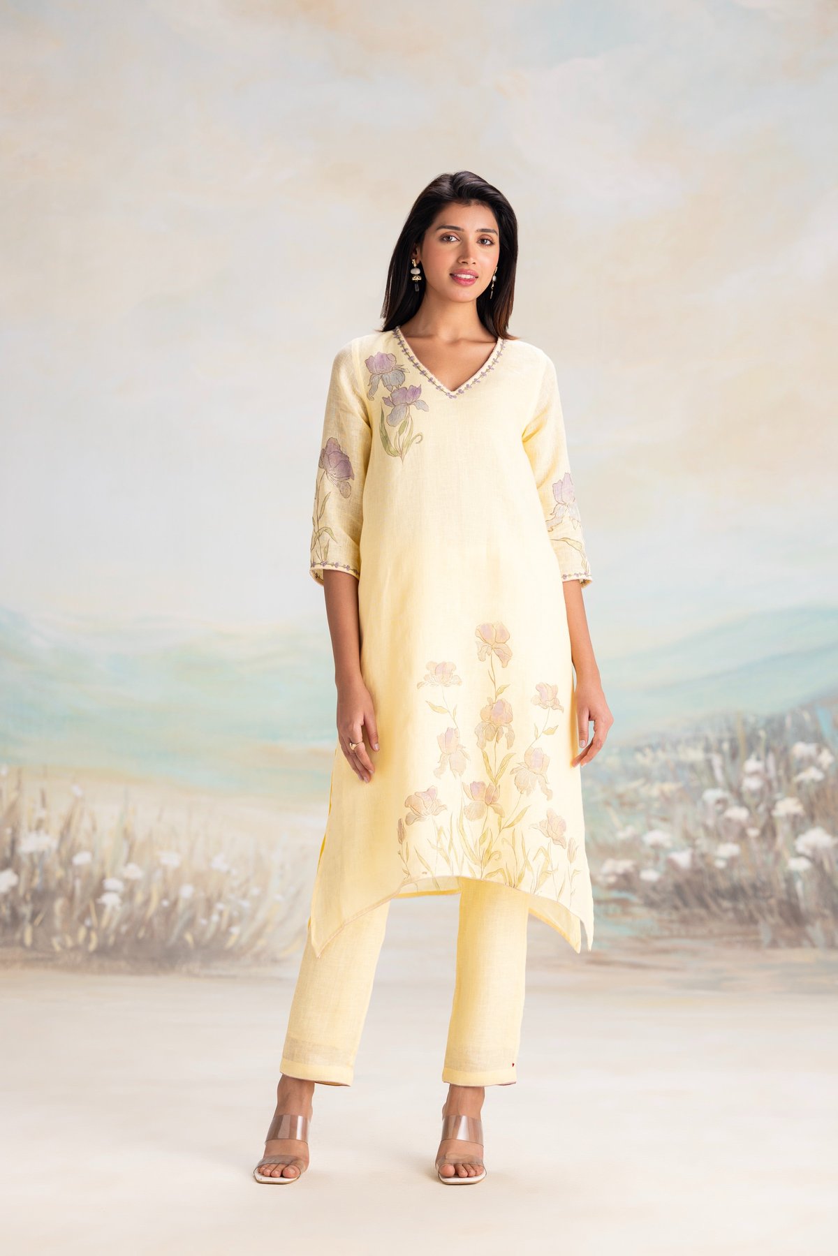 Iris Kurta