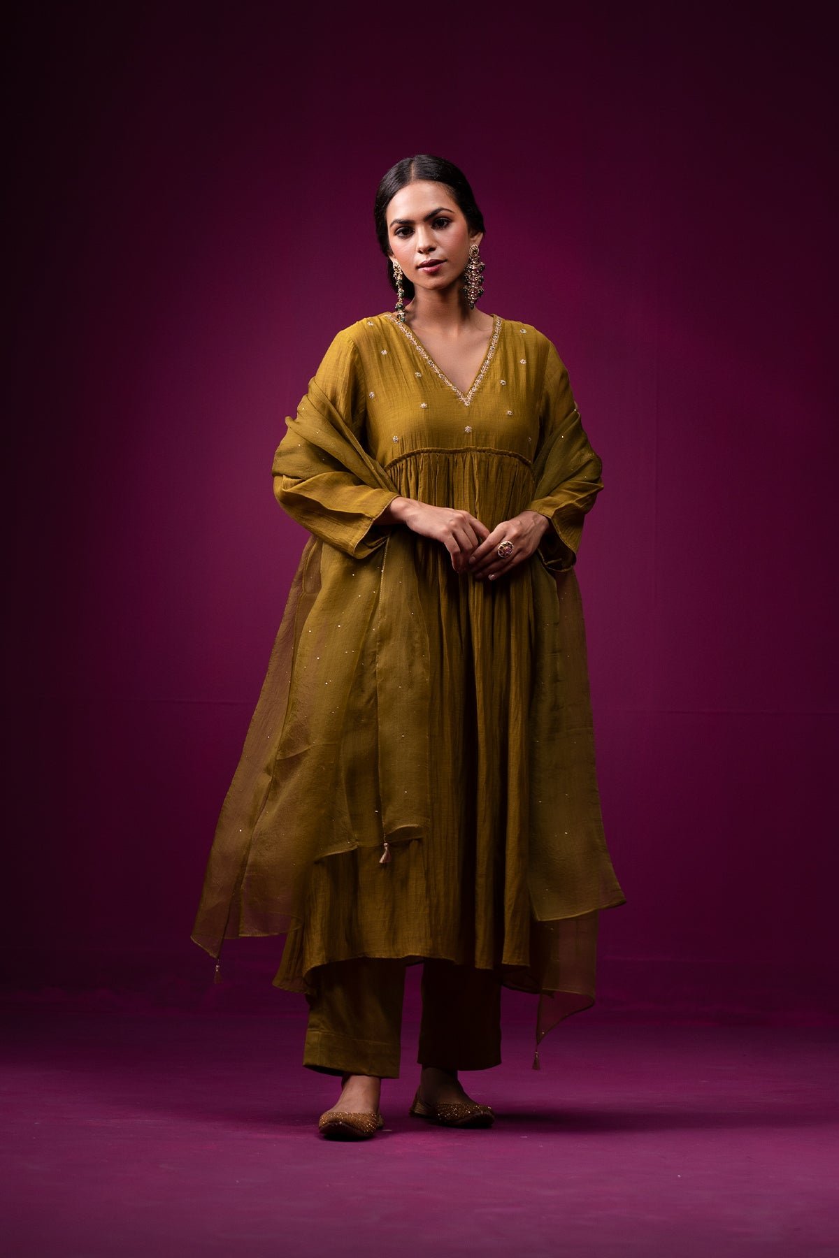 Jaitooni Mukaish Organza Kajri Odhani