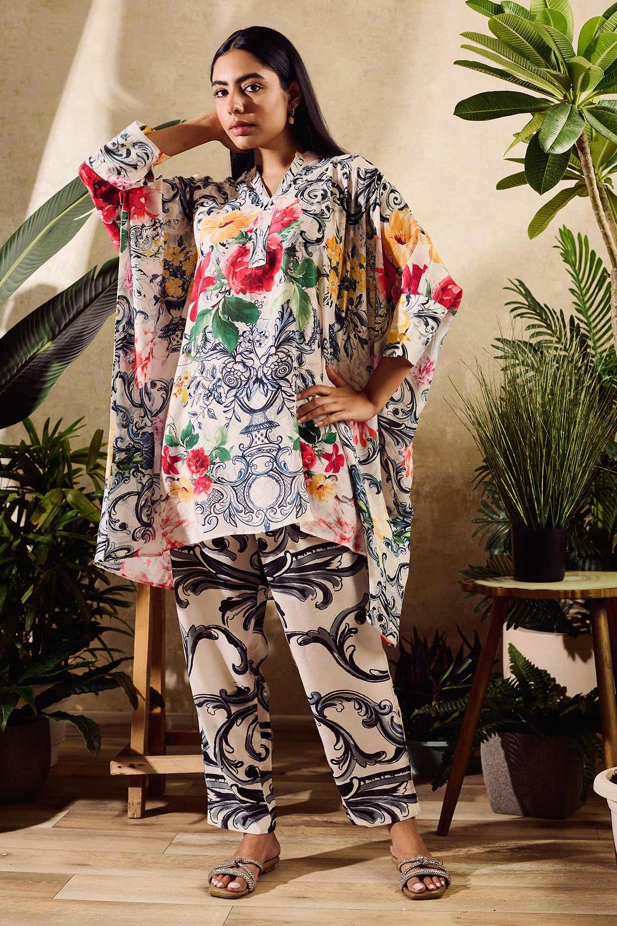 Cotton Silk Print Floral V Collar Kaftan With Pant