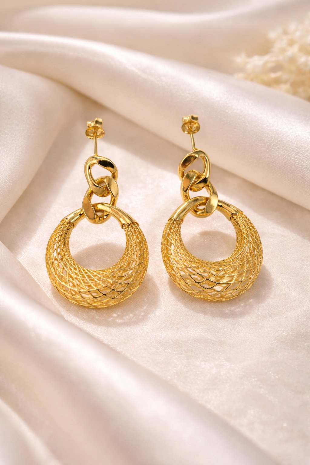 Interlocked Chain Hoop Earrings