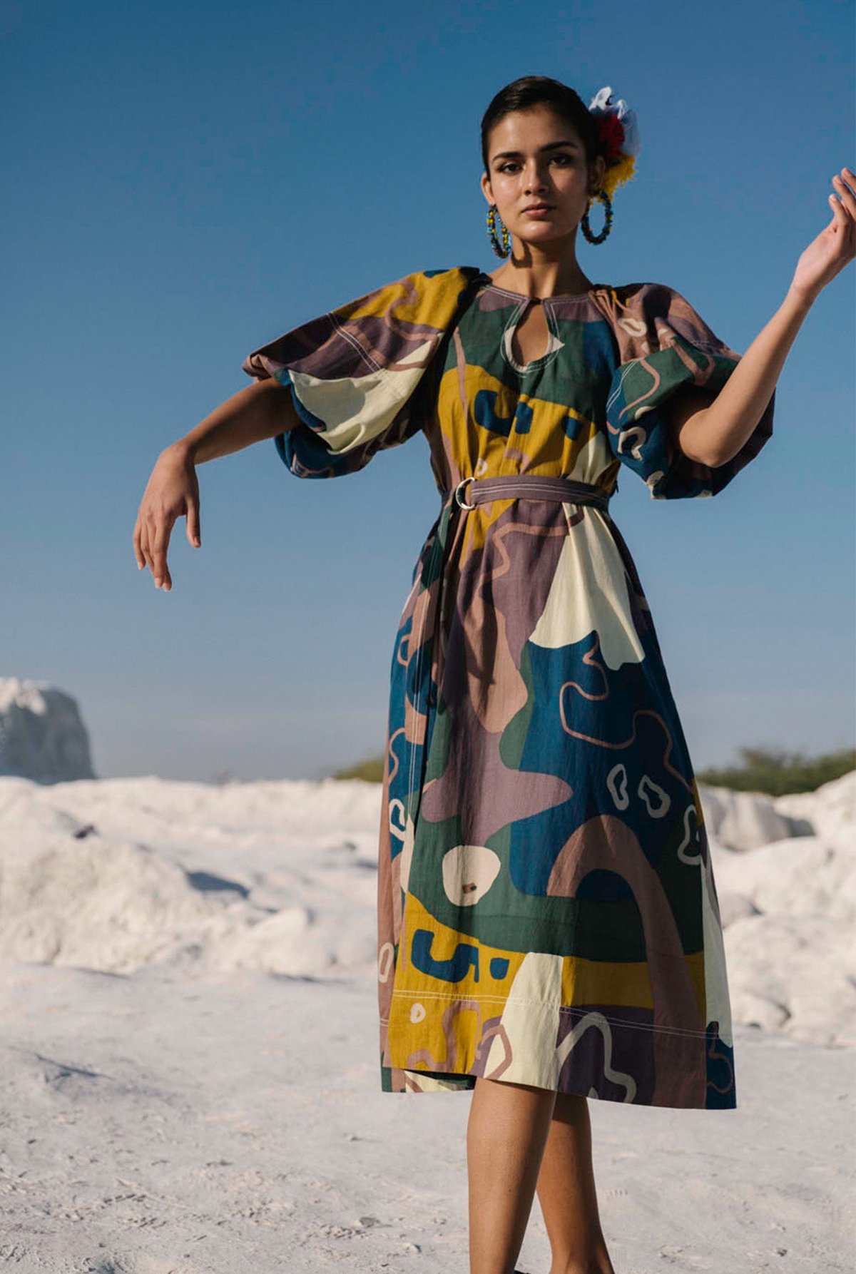 Multicolor Abstract Print Keyhole Midi Dress with Belt
