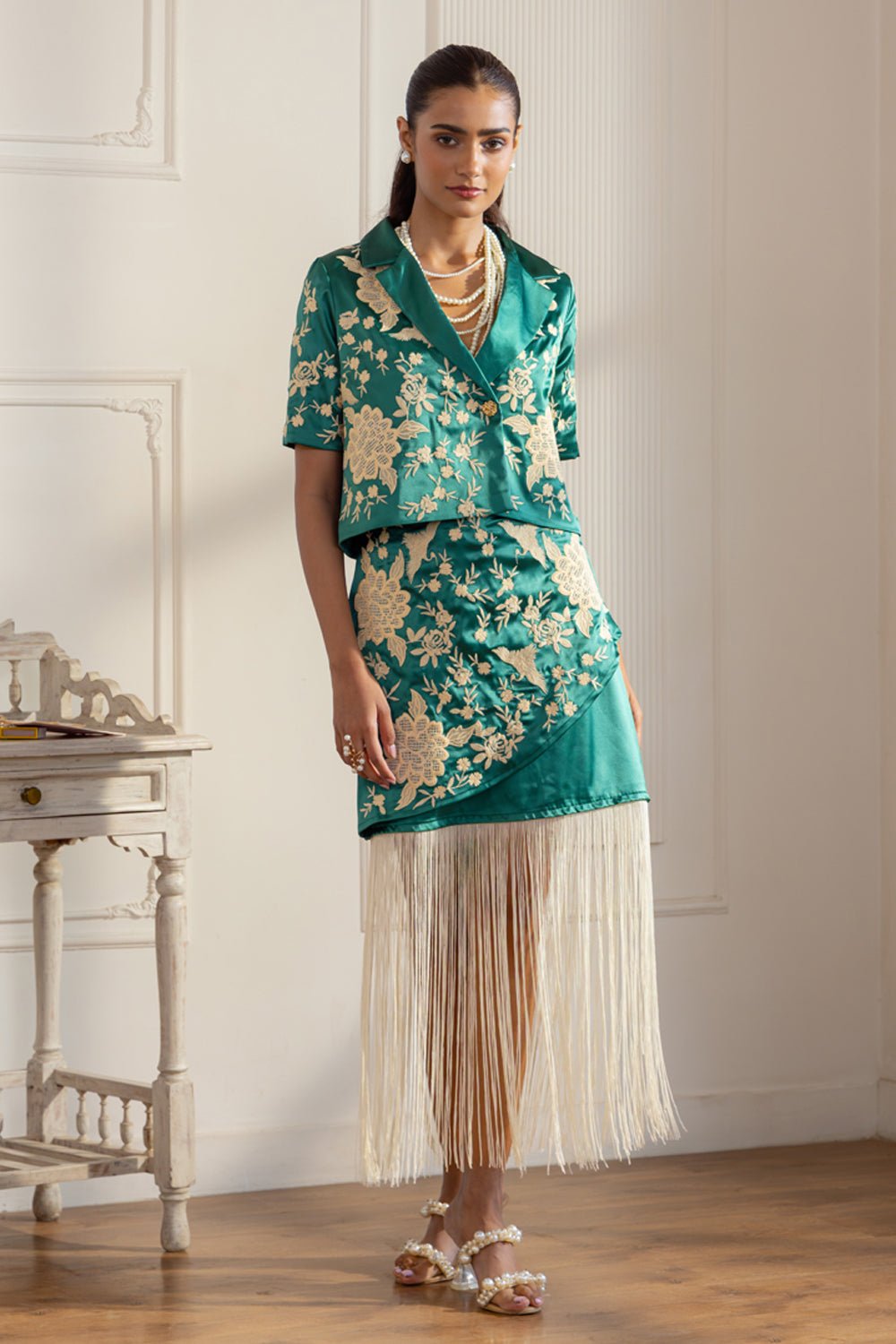 Persian Bloom Embroidered Fringed Set