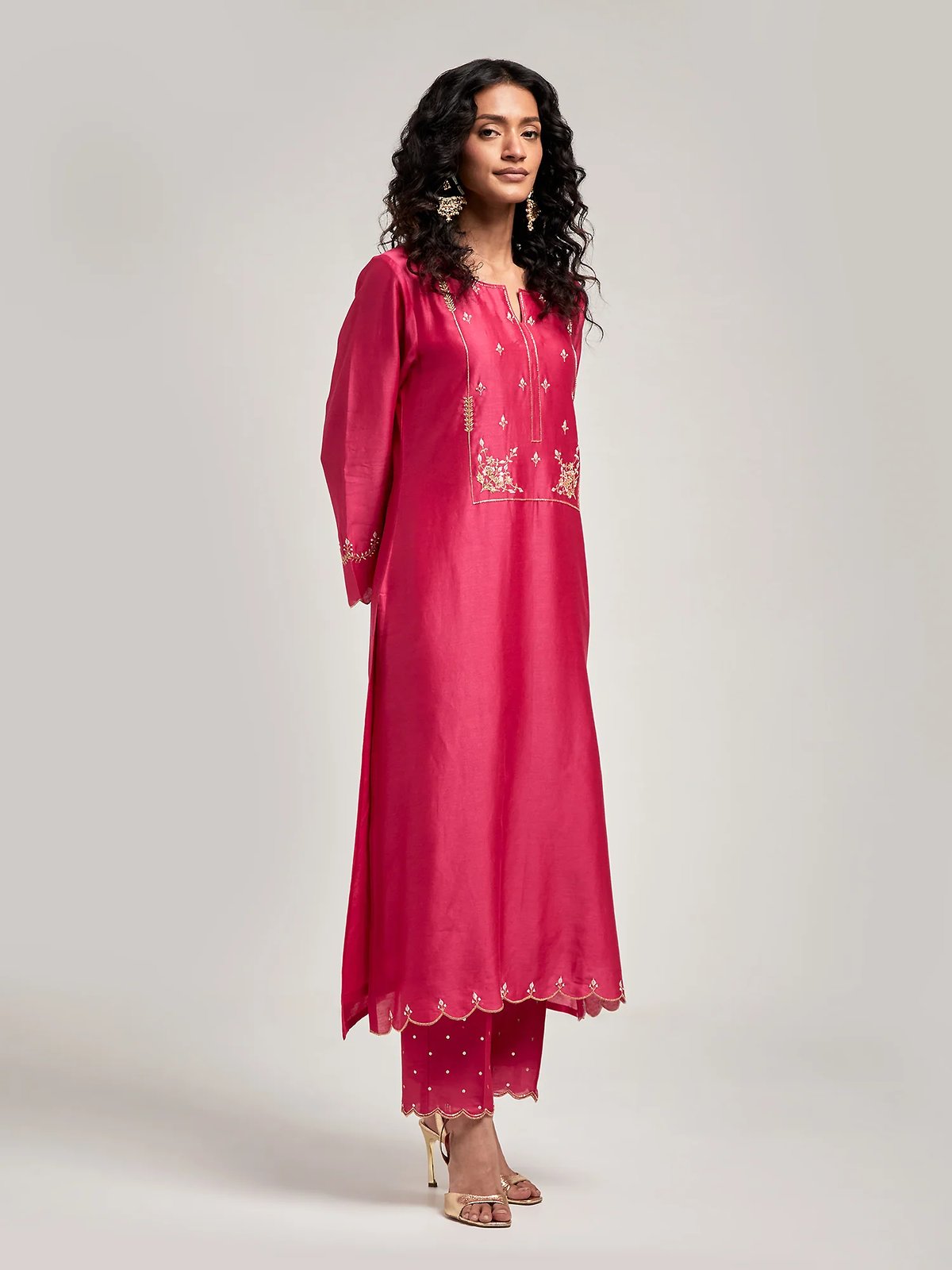 Fuchsia Silk Chanderi Embroidered Yoke Straight Kurta