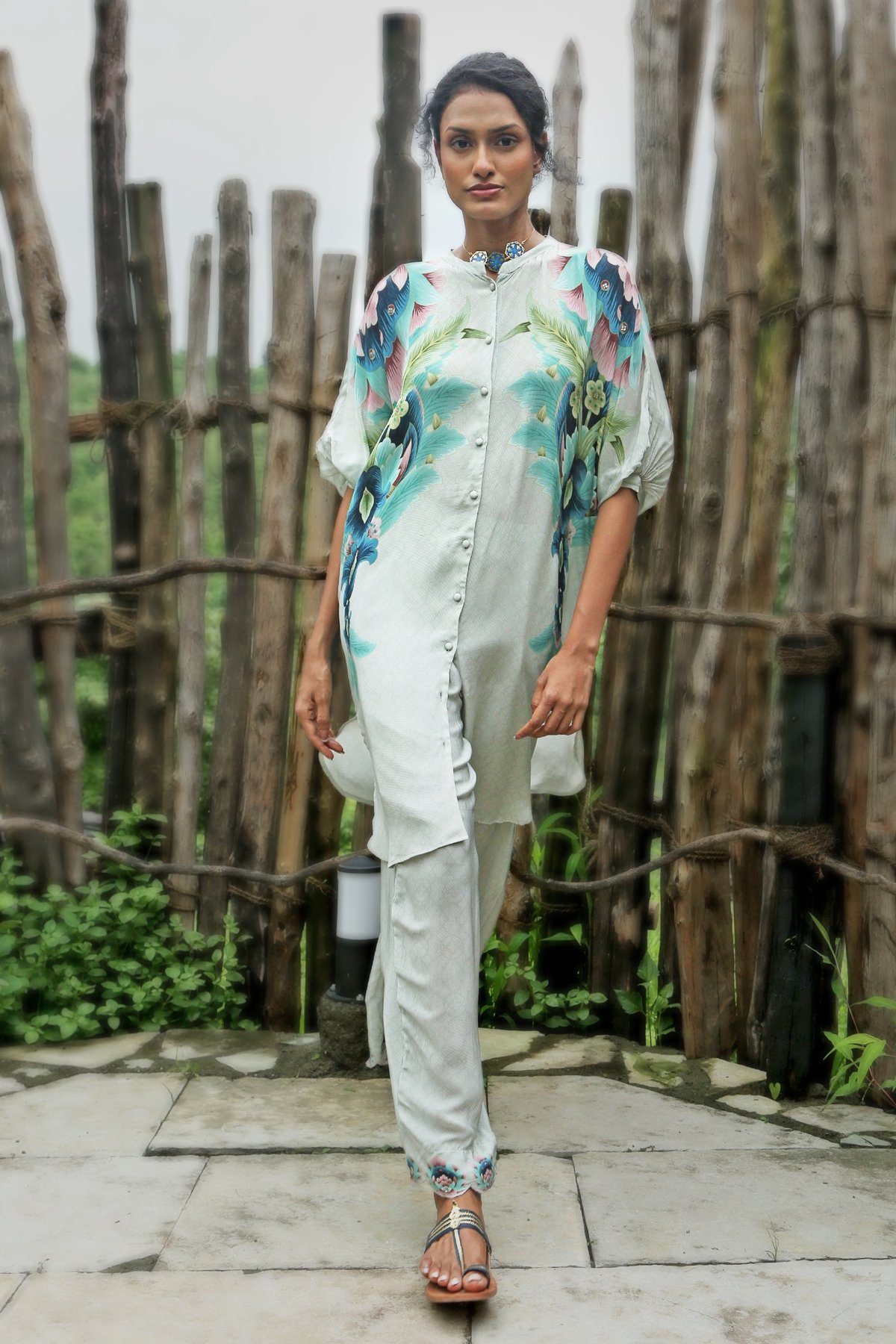 Grey Printed Mandarin Collar Kurta Set with Pants