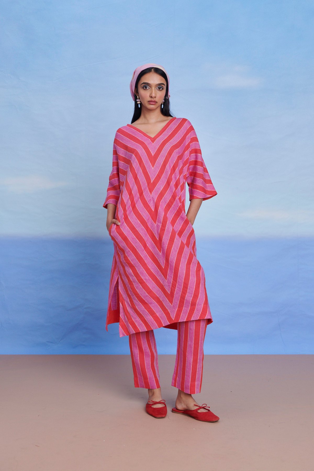 Pink Striped Linen Kurta Set with V-Neck