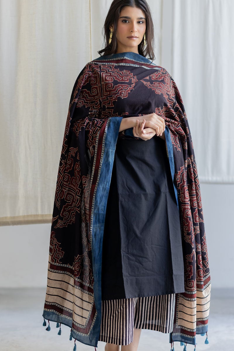 Cotton Dupatta - Kshiti Black