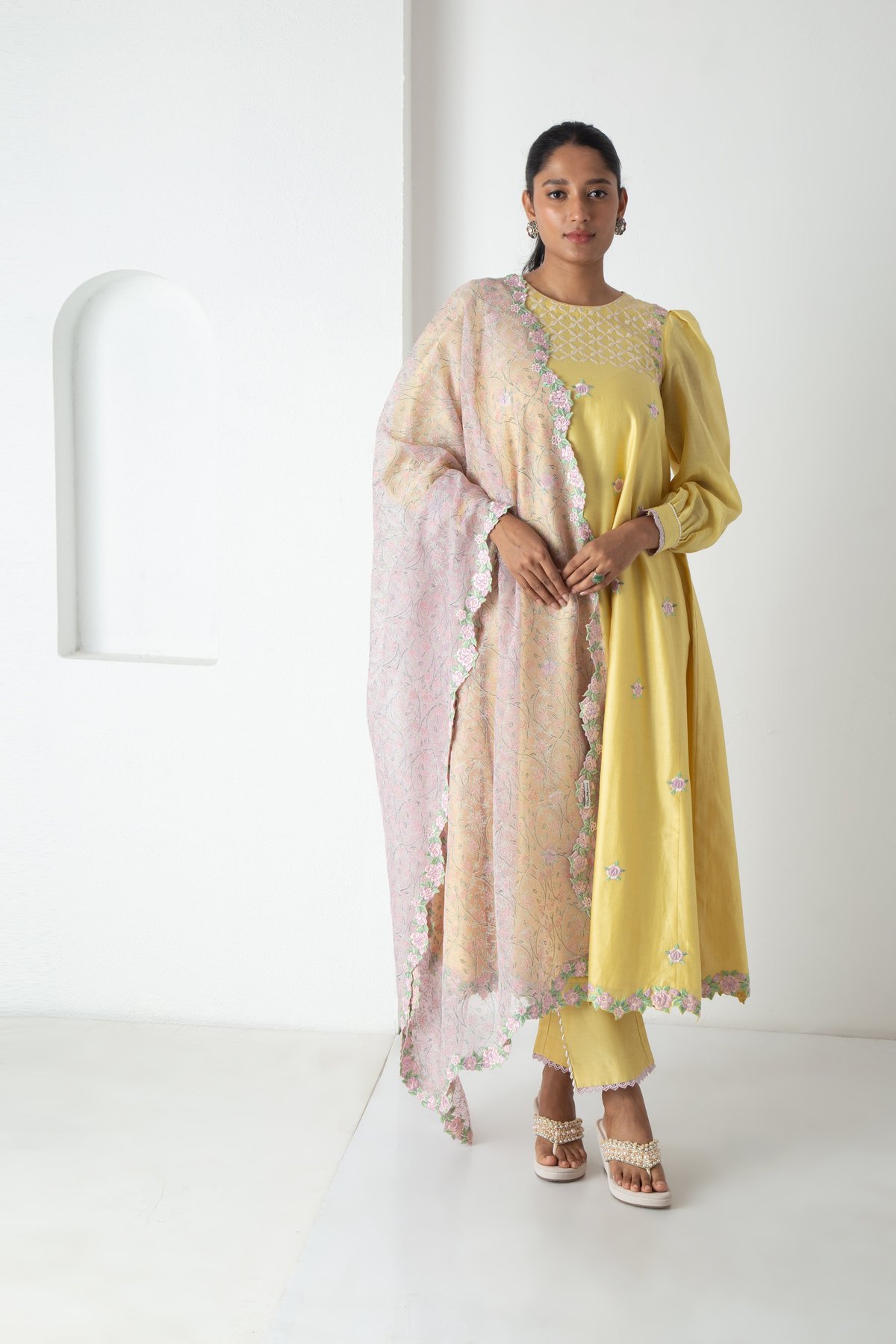 Aria Kurta