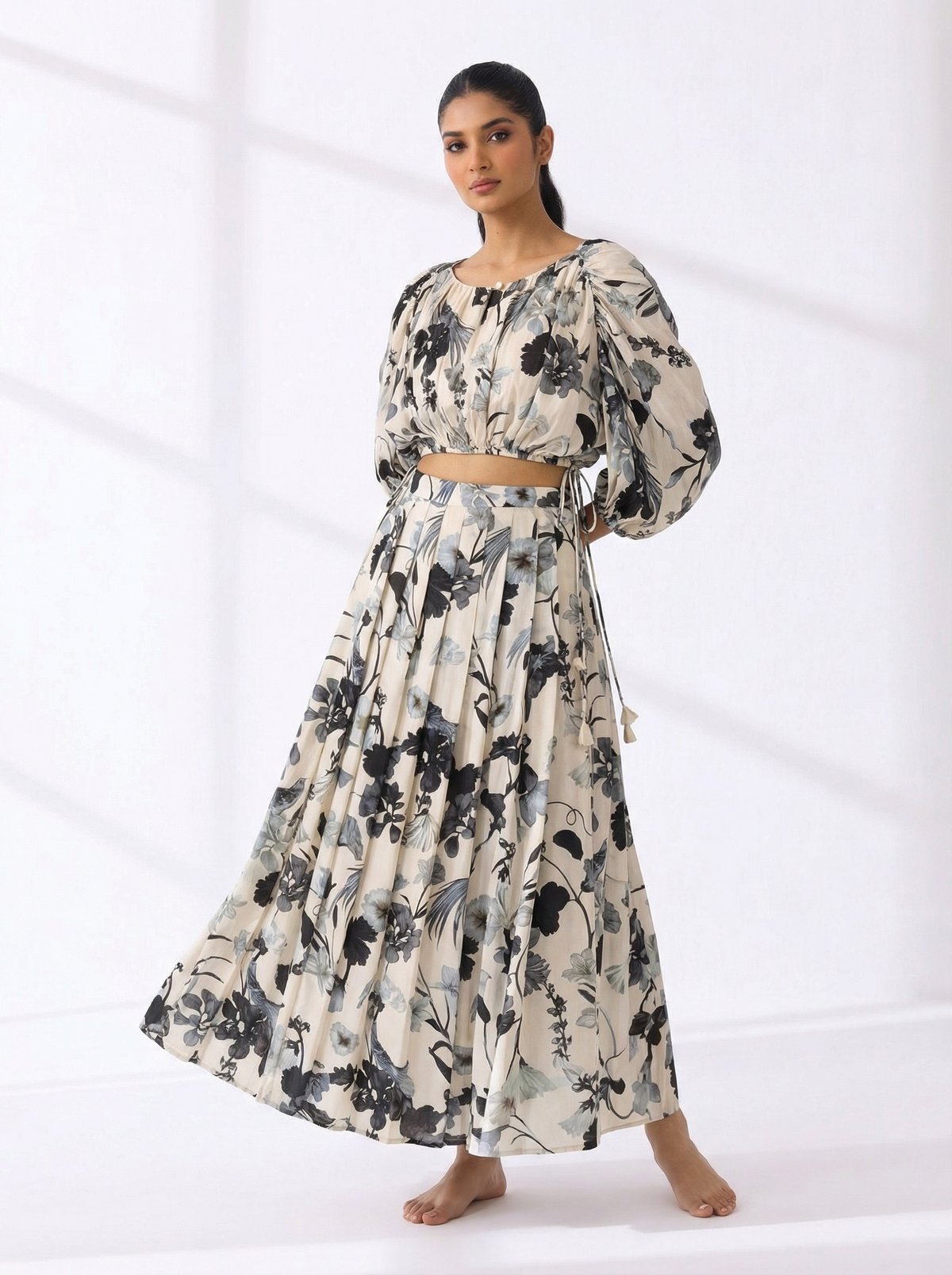 Monocrome Bloom Drape Skirt Set