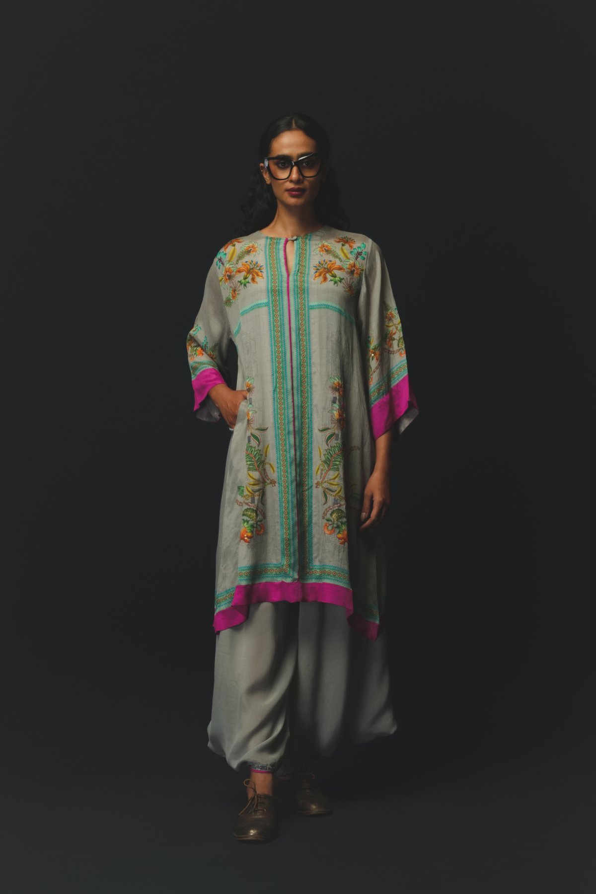 Grey Printed Straight Kurta Set with Contrast Borders