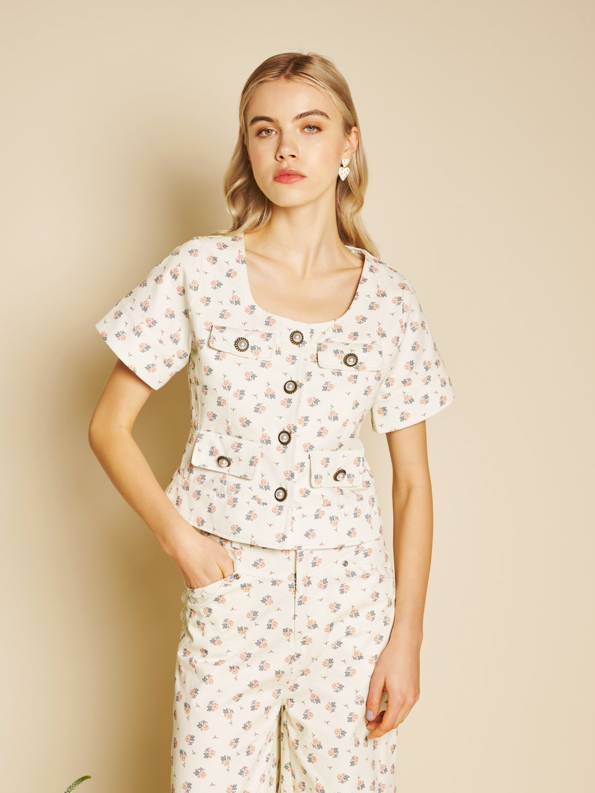 Off-White Ditsy Floral Denim Square Neck Button-Front Top