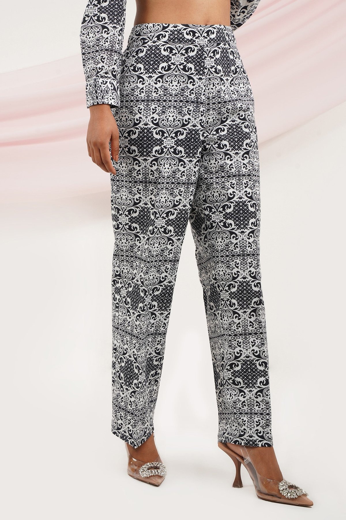 Wing It Pants- Black Lace