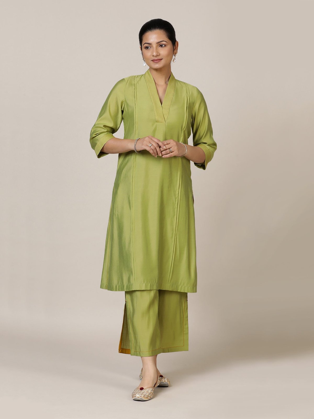 Vanya Rozaana Kurta