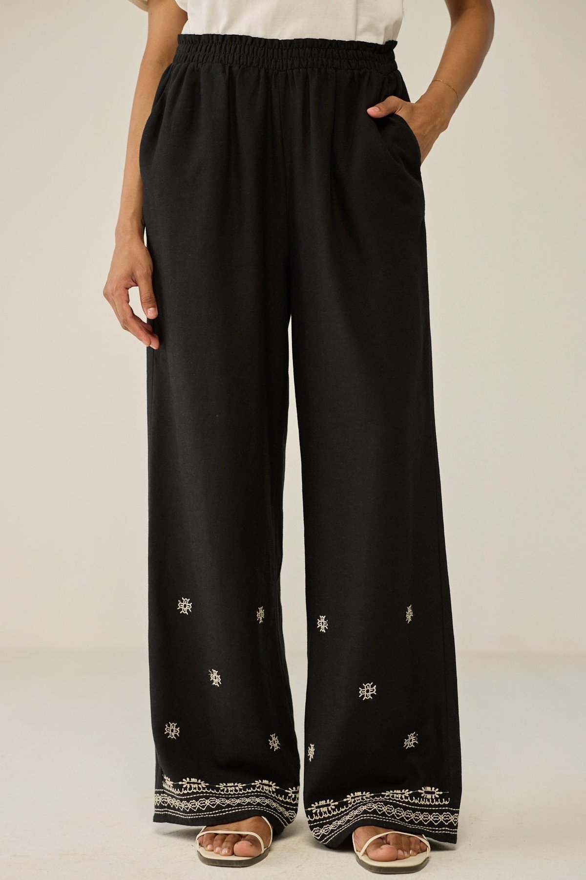Wide Leg Trouser With Embroidery