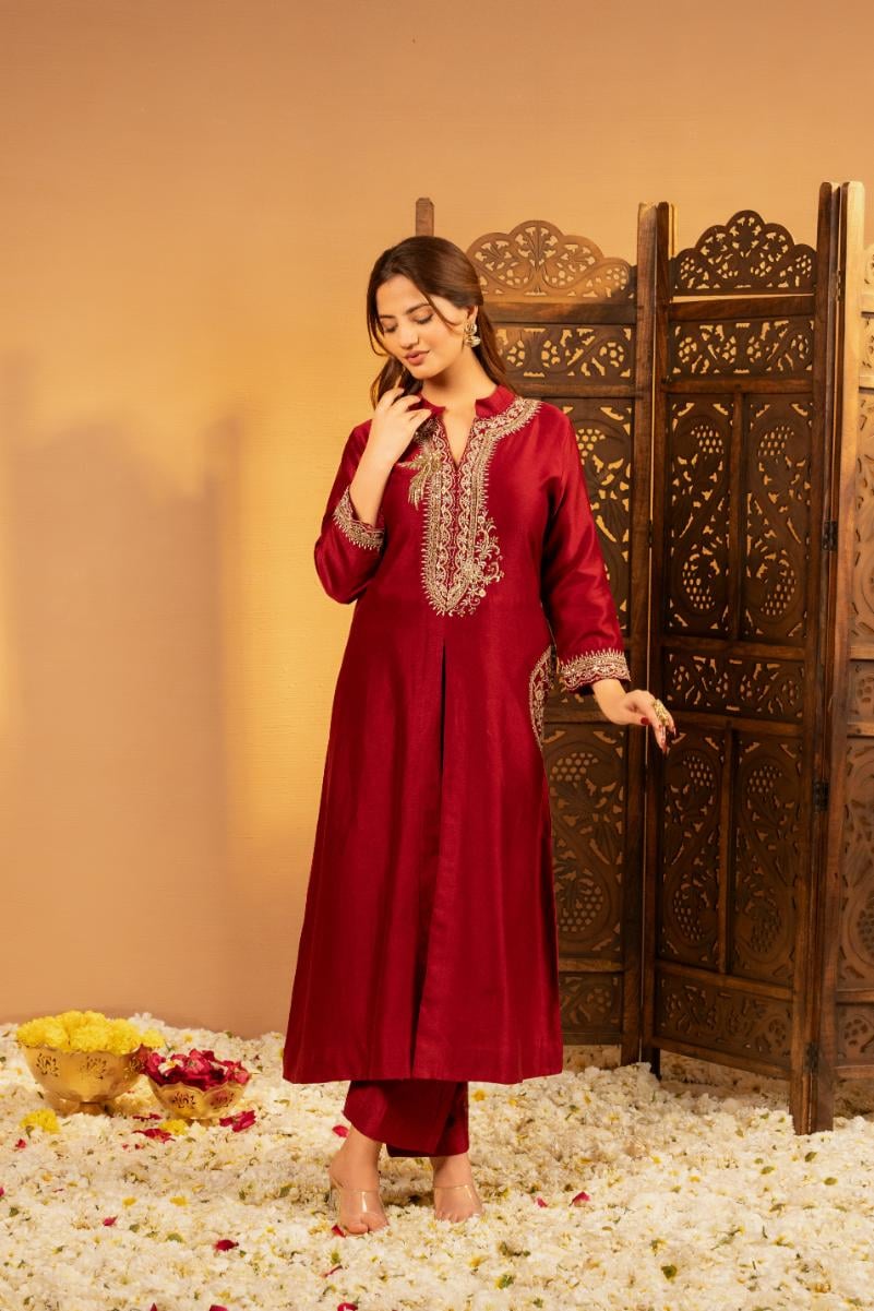 Maroon Chanderi Embroidered Kurta Set with Dupatta