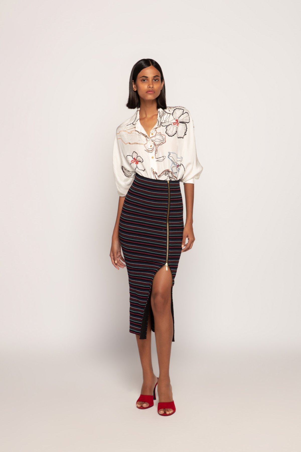 Ivory Silk Batwing Shirt with Line-Art Floral Print