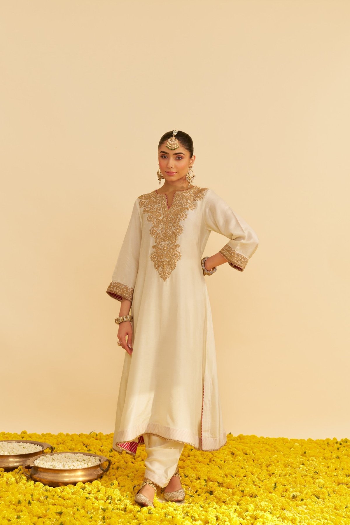 Daisy Ivory Upada Silk Embroidered Kaftan Kurta Set
