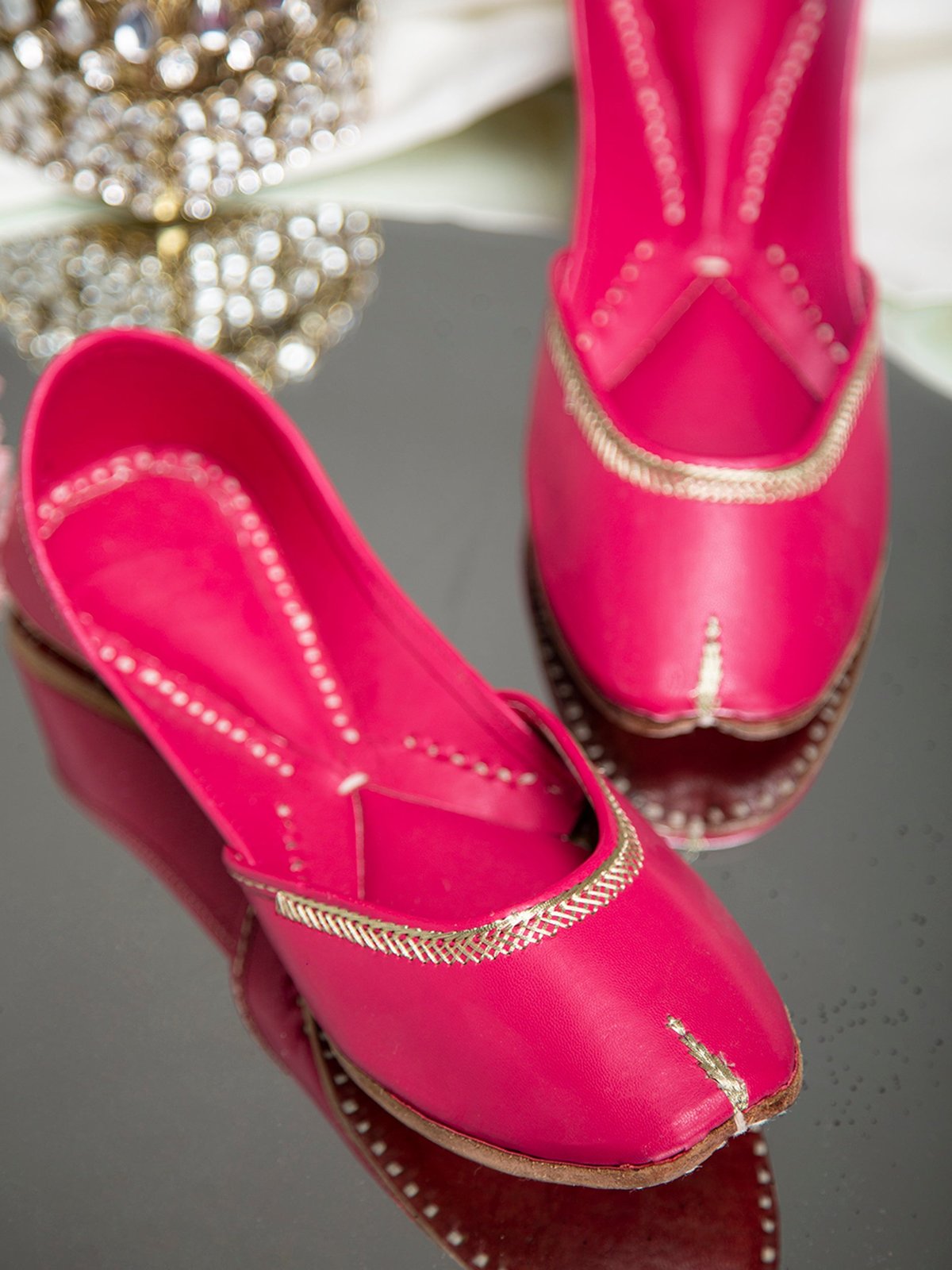 Mexican Pink Jutti