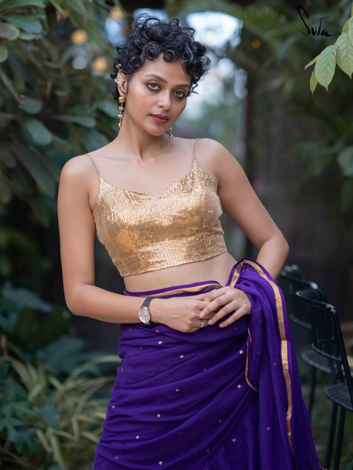 Gold Sequin V-Neck Sleeveless Padded Blouse