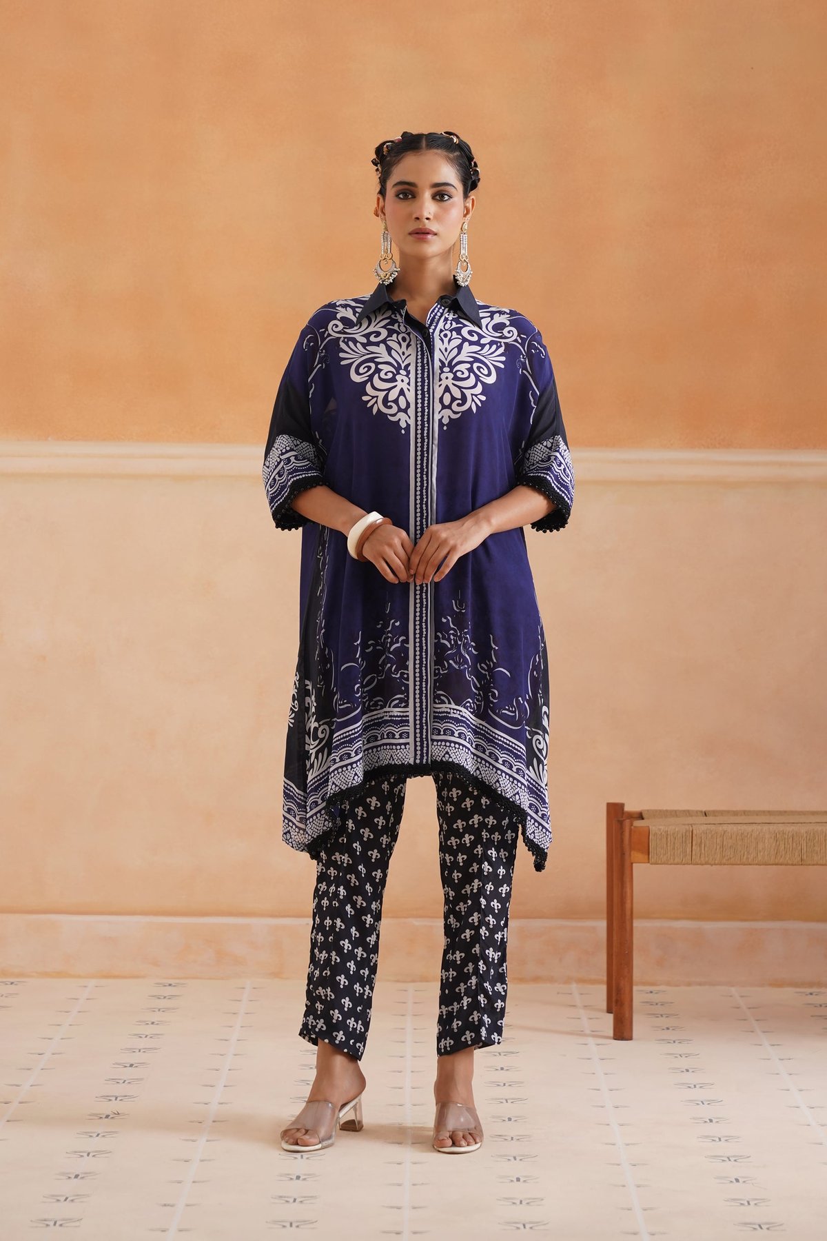 Navy Printed Kurta and Pants Co-ord Set in Bemberg Crepe