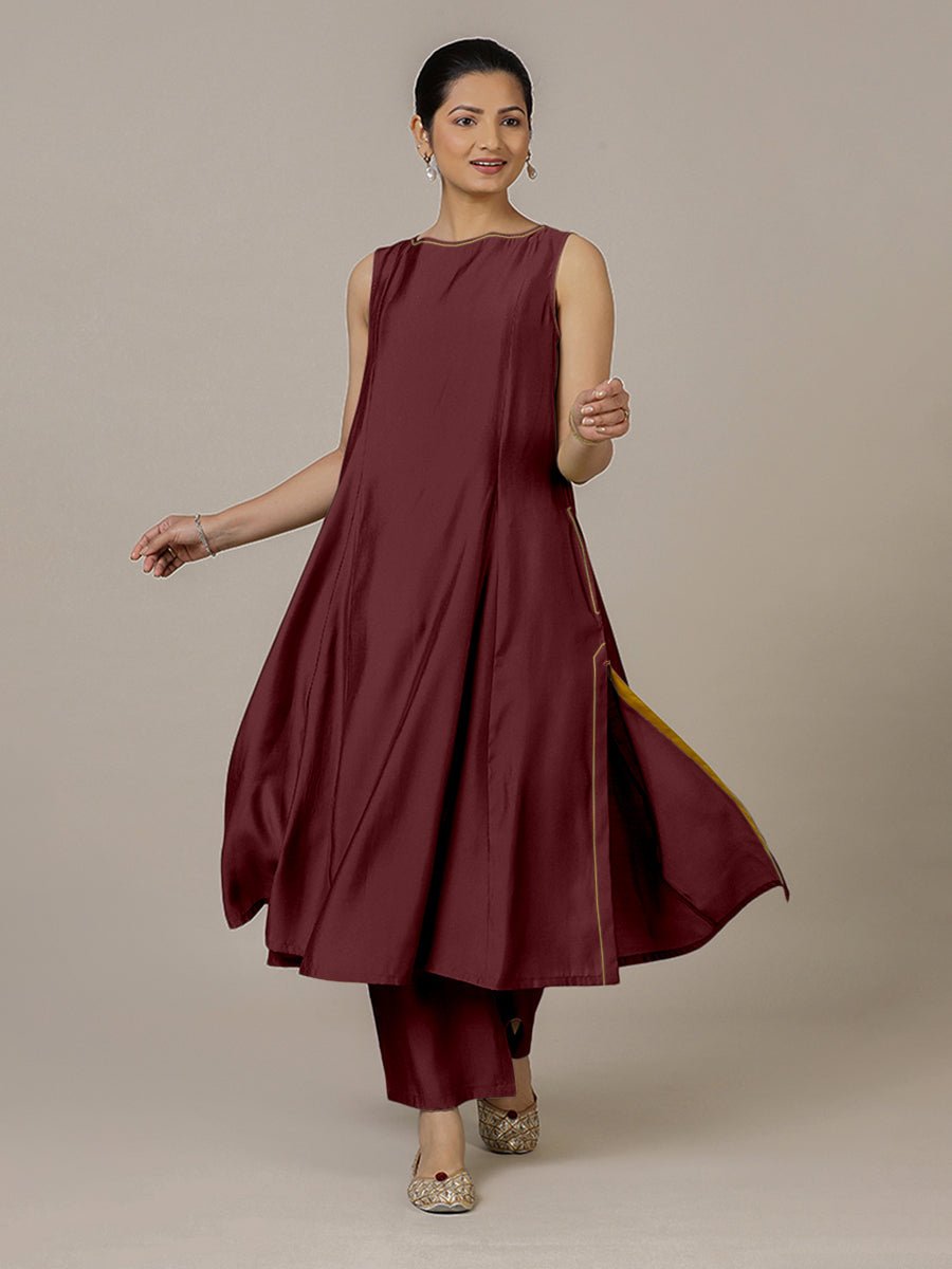 Sarah Rozaana Kurta