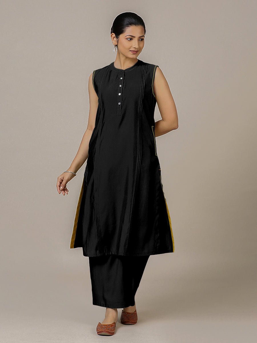 Alina Rozaana Kurta