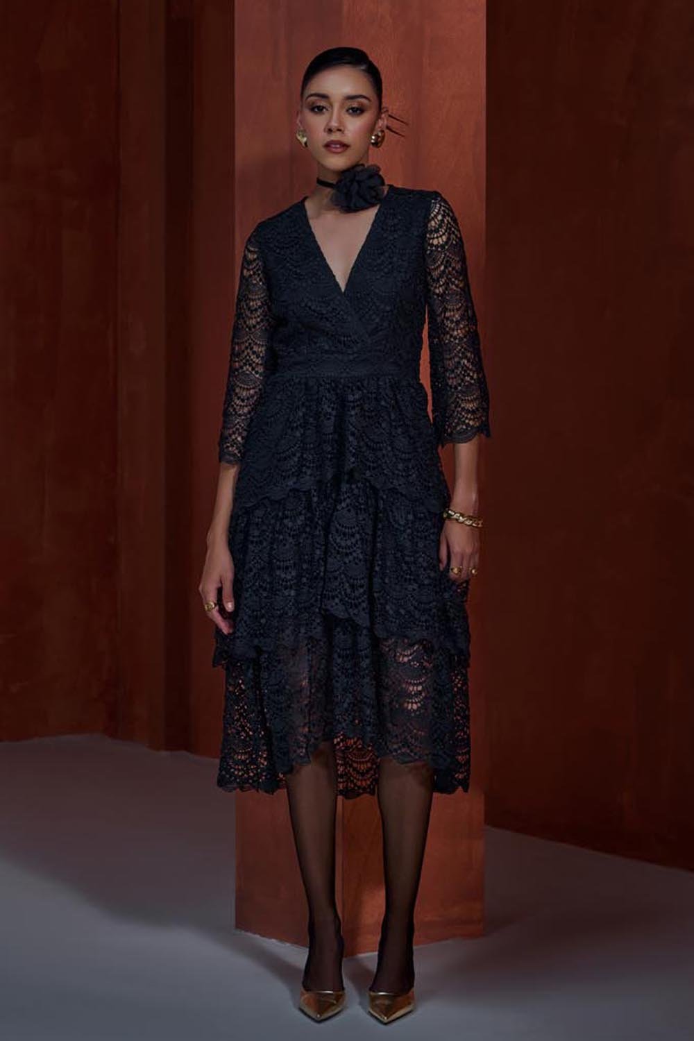 Black Lace Tiered Midi Dress with V-Neck