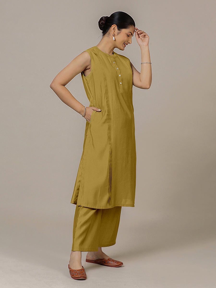 Alina Rozaana Kurta Set