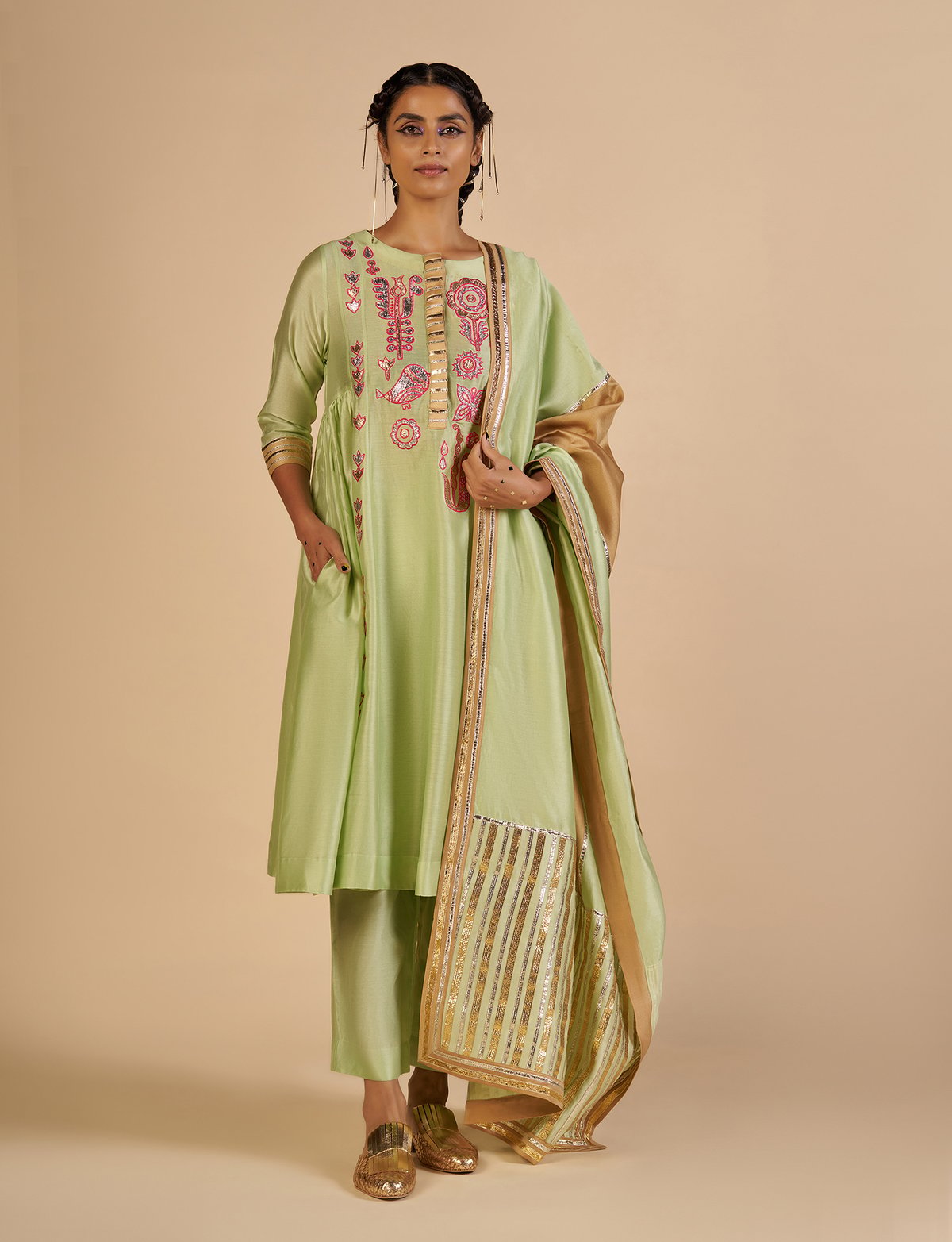Embroidered color block Dupatta