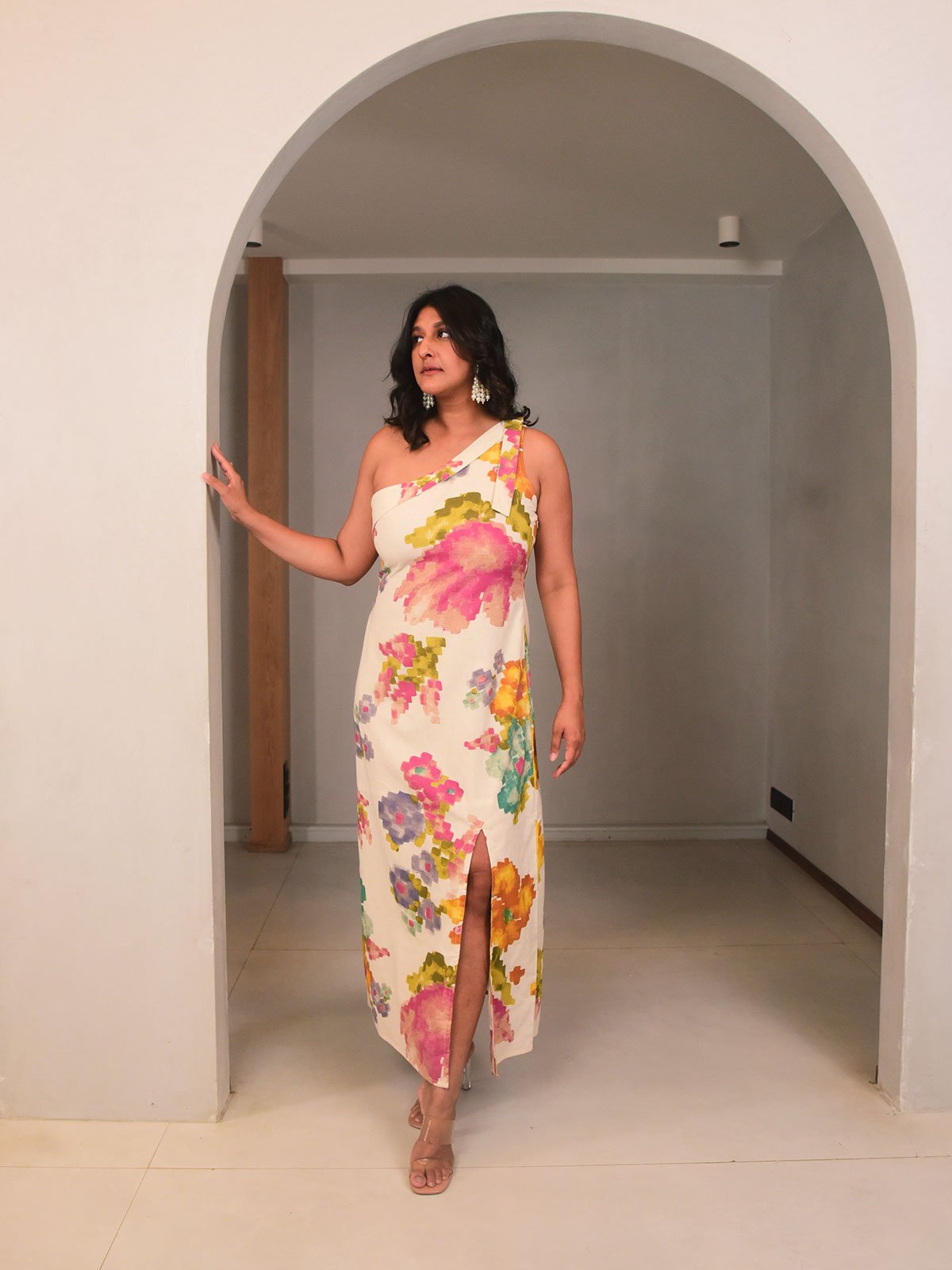Cream Floral One-Shoulder Maxi Dress with Front Slit