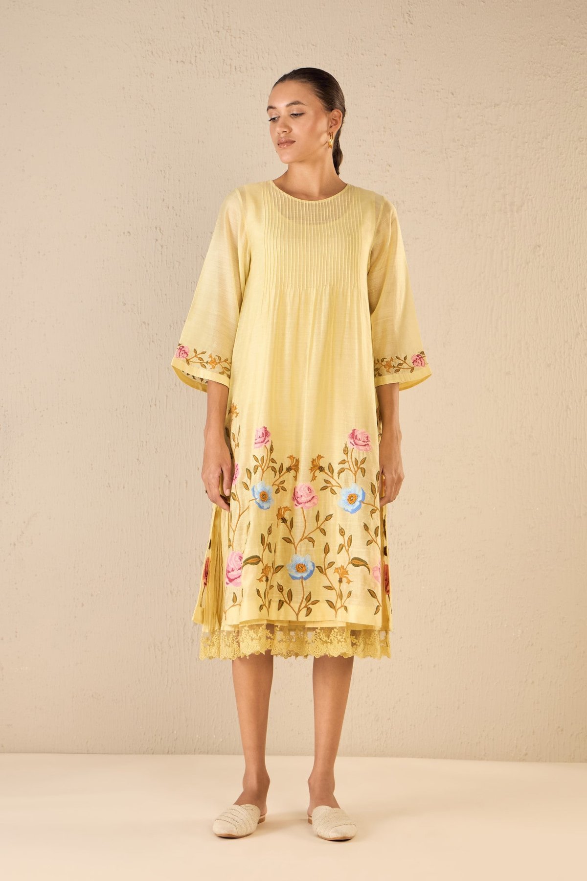 Gardenia Charm: Yellow Floral Embriodery Jaal Kurta