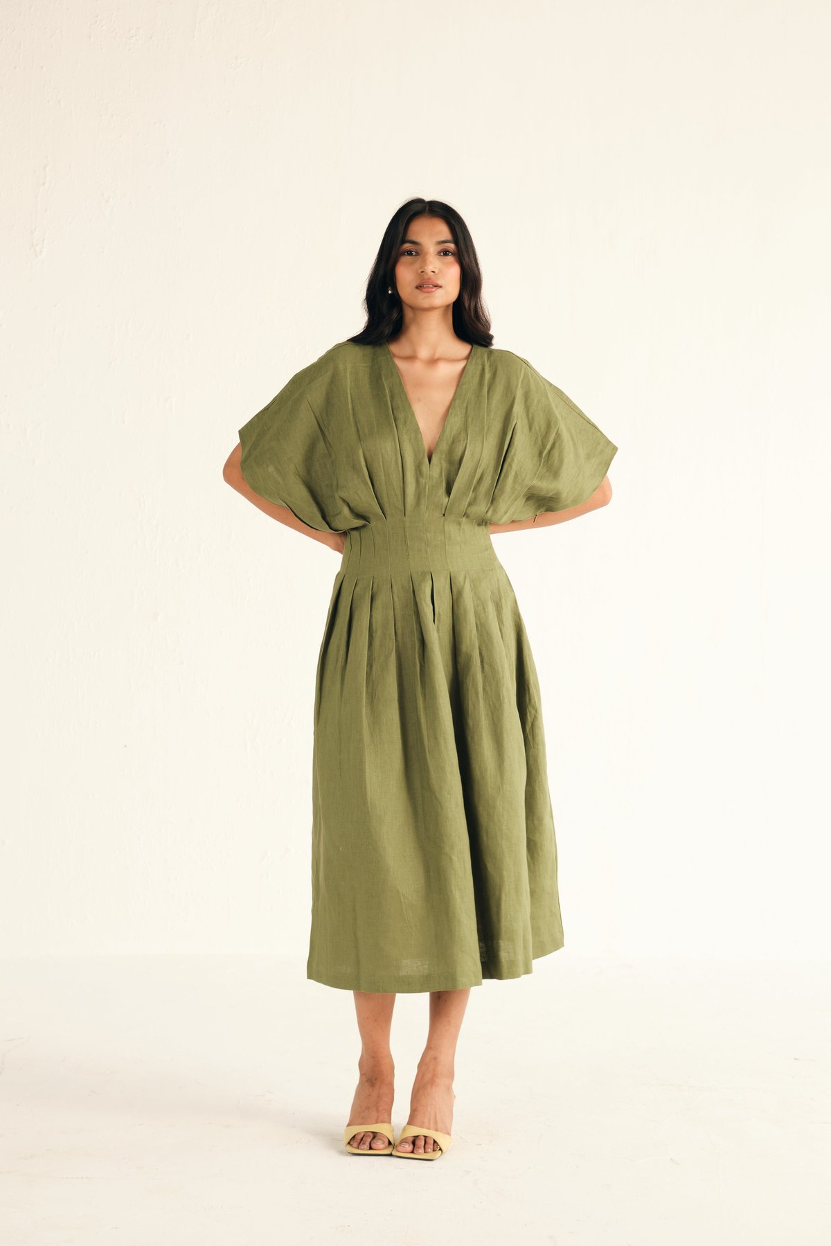 Green Linen V-Neck Pleated Midi Dress