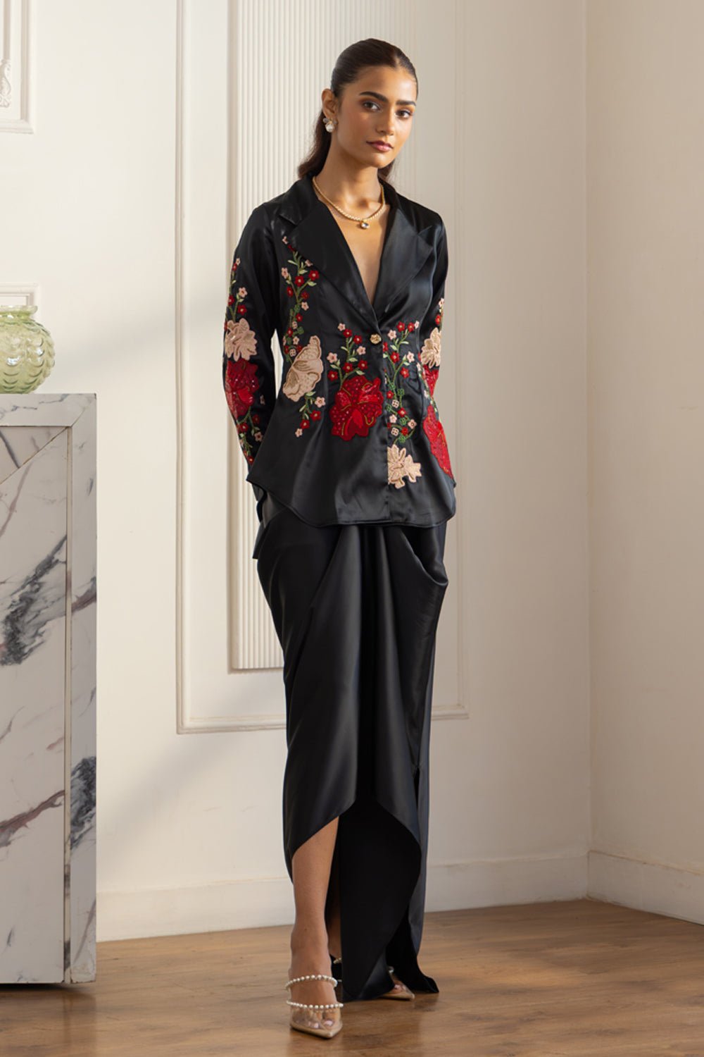 Applique Bloom Blazer Skirt Set
