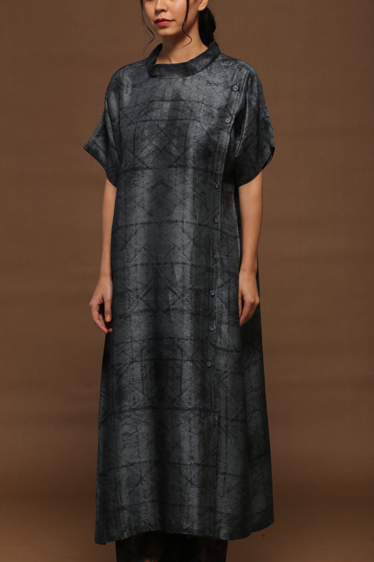 Three Piece Set Stole, Long Kurta With Bottom