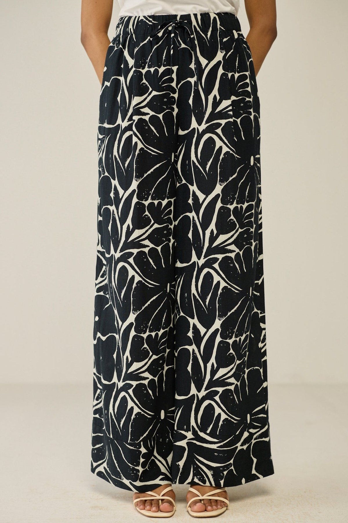 Black And White Wide-leg Pants