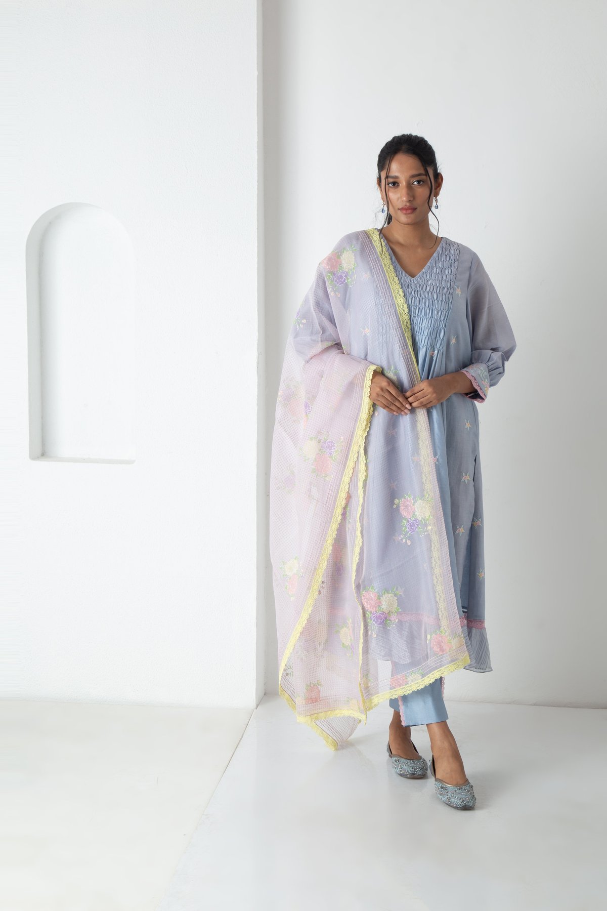 Riona Kurta
