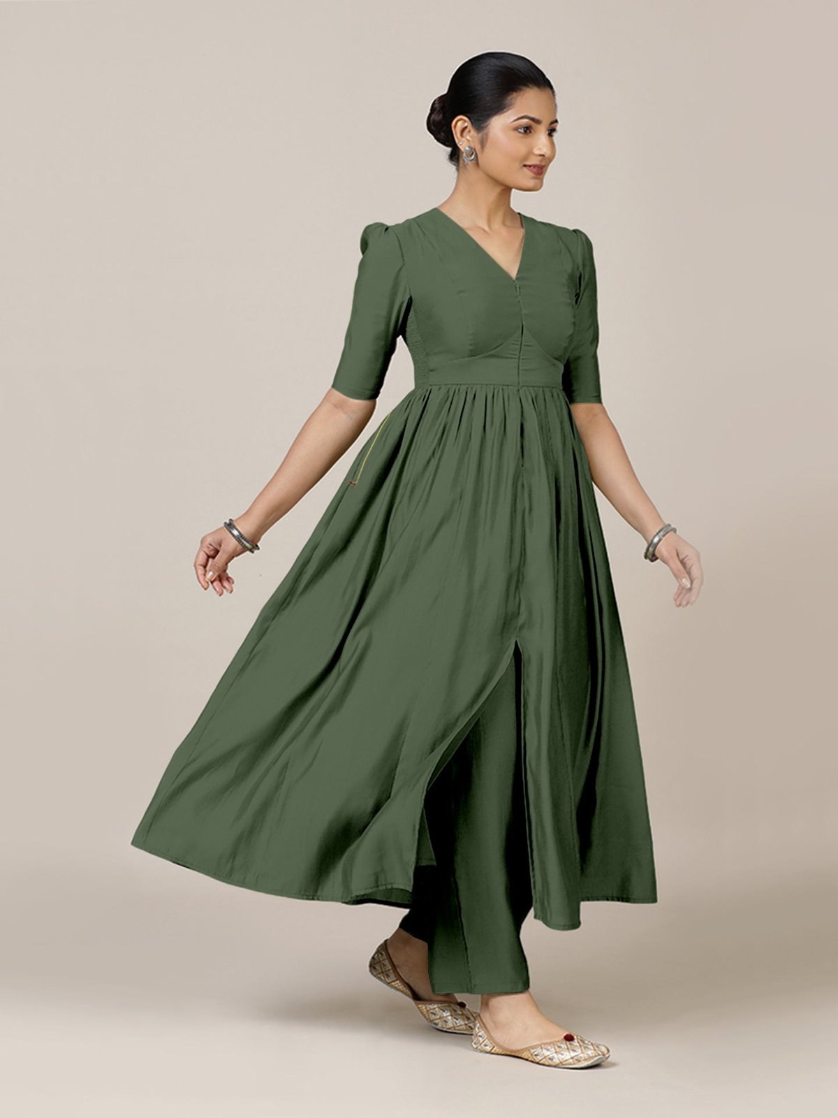 Faiza Rozaana Kurta