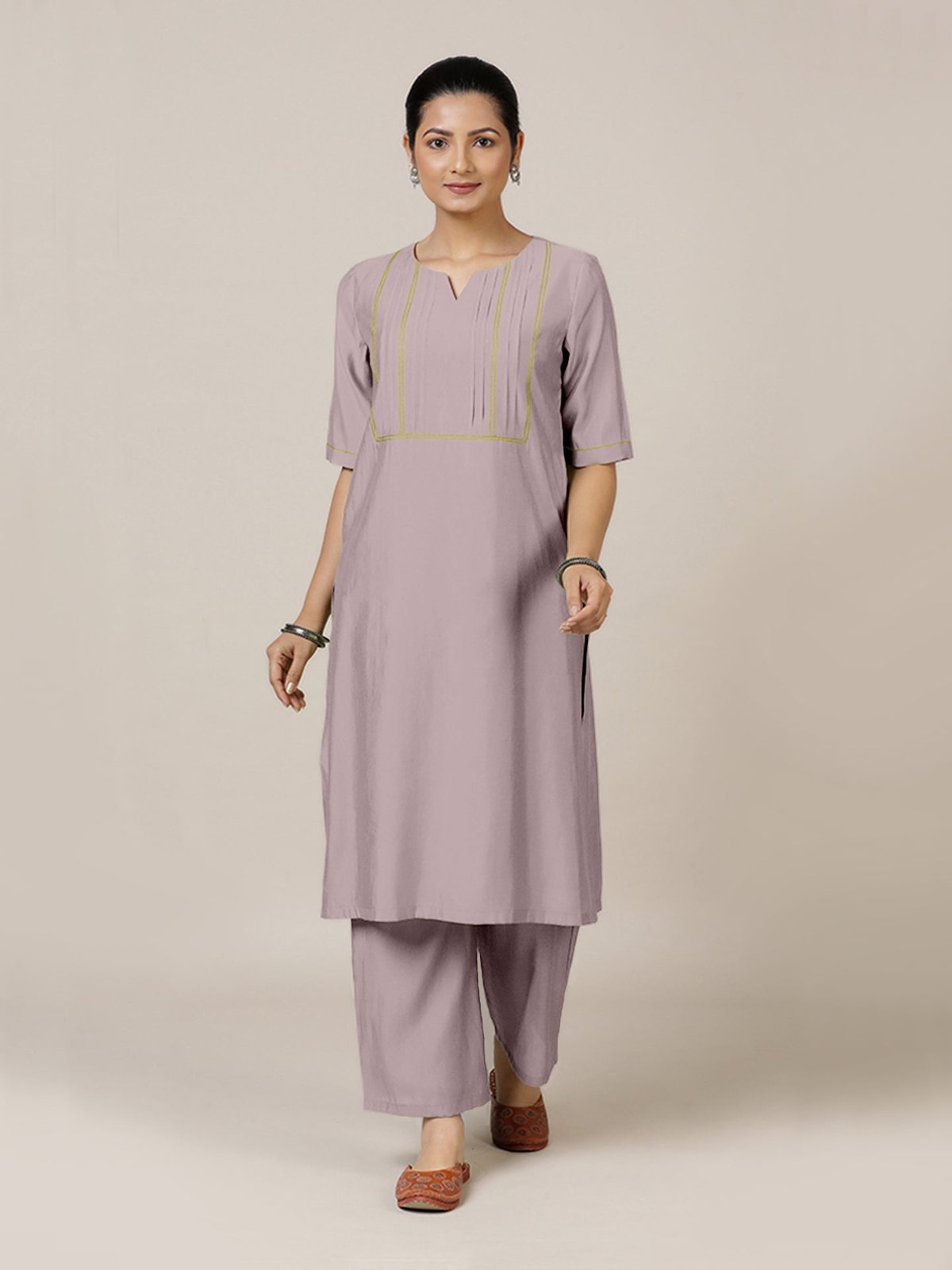 Esha Rozaana Kurta Set