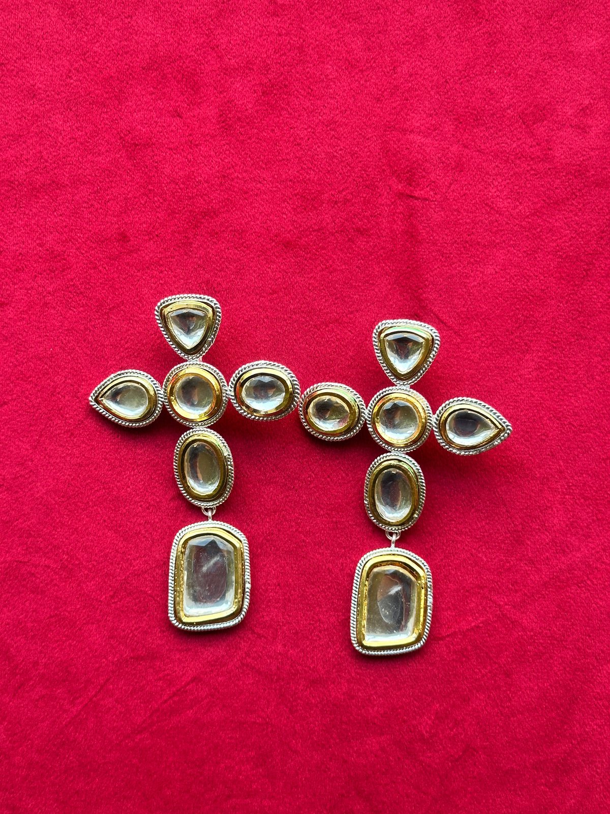 Valliyan Polki Cross Earring