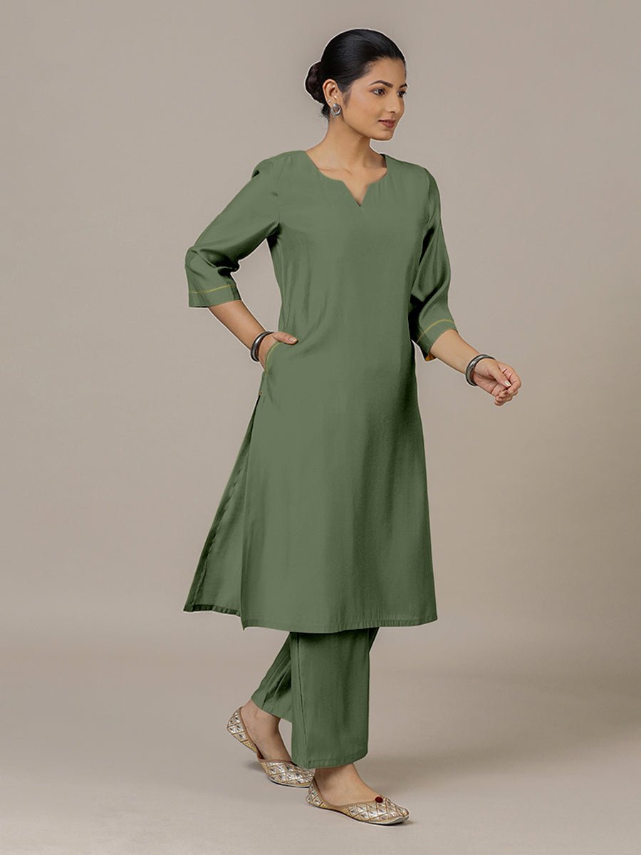 Sadaf Rozaana Kurta
