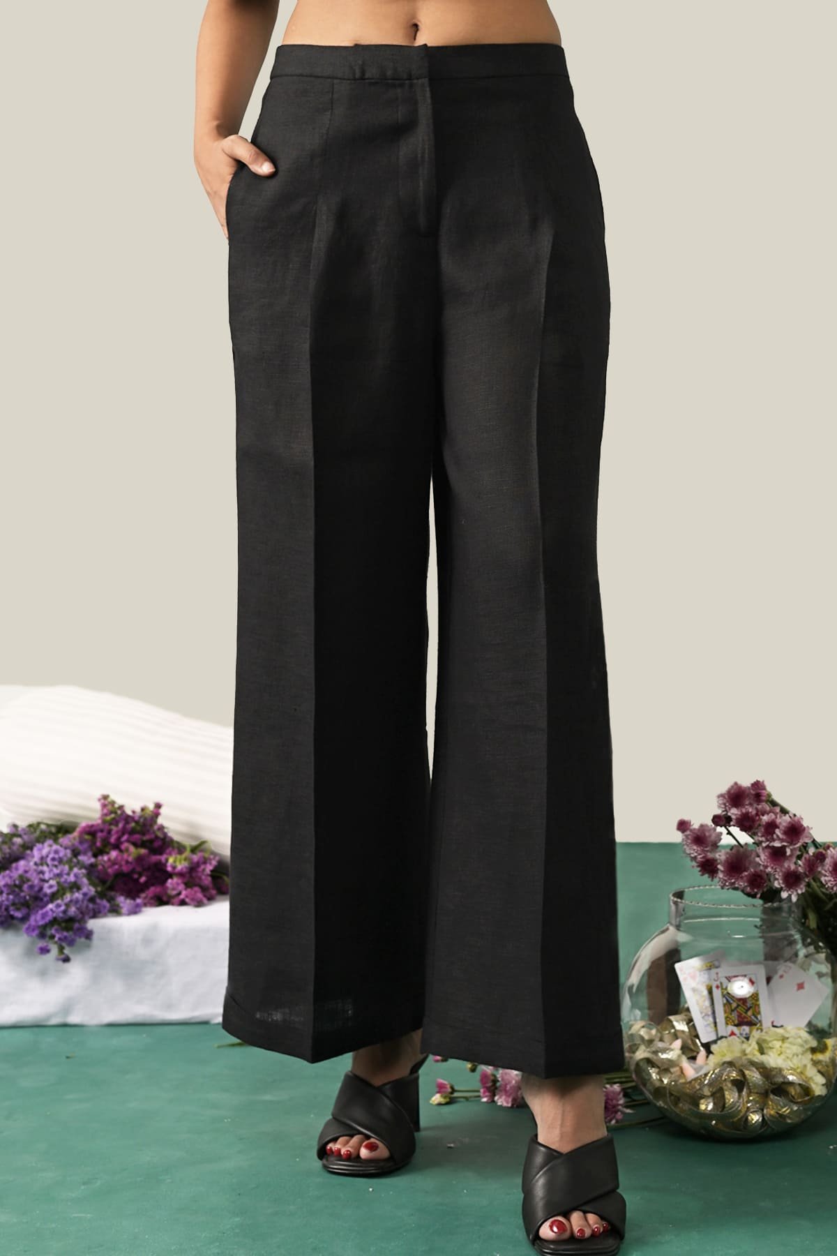 Black Linen Pleated Wide-Leg Trousers