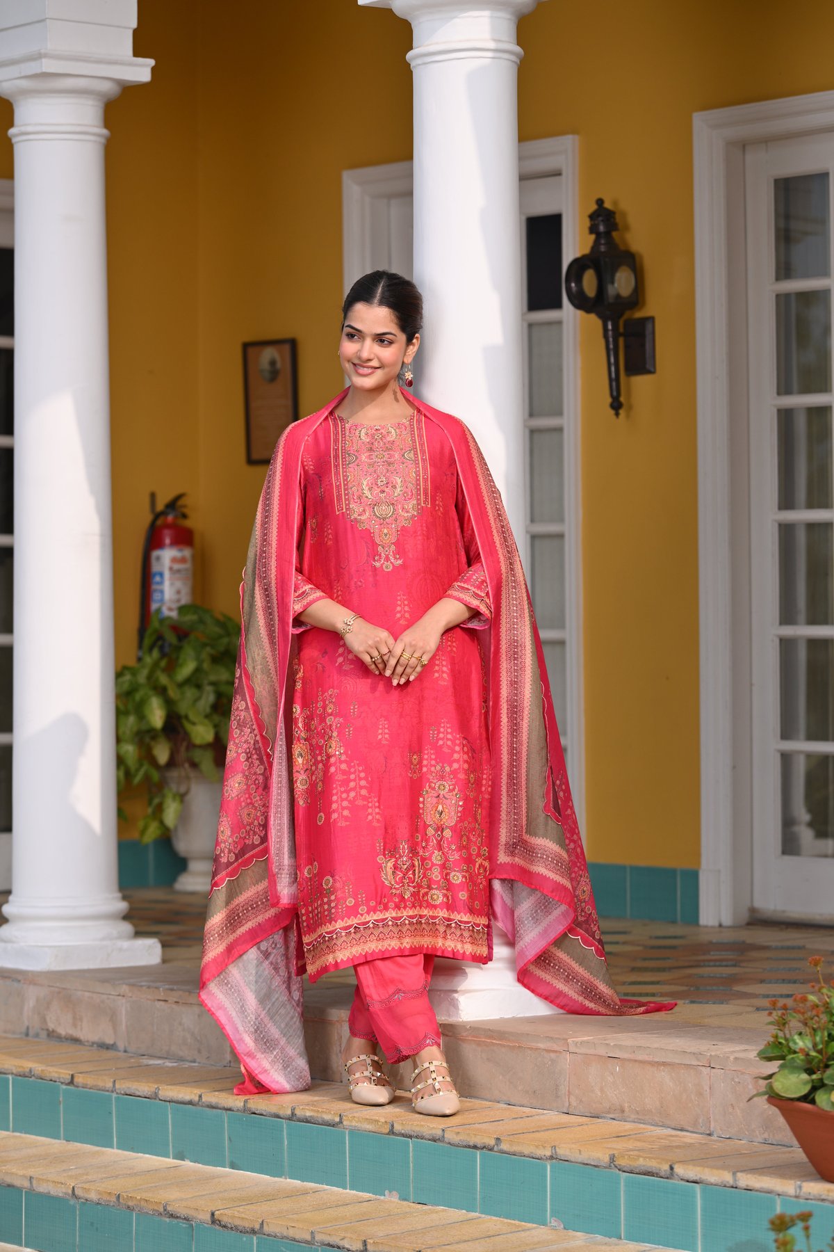 Deep Fuschia Pink Fagun Scallope Work Muslin Suit Set-SET OF-3