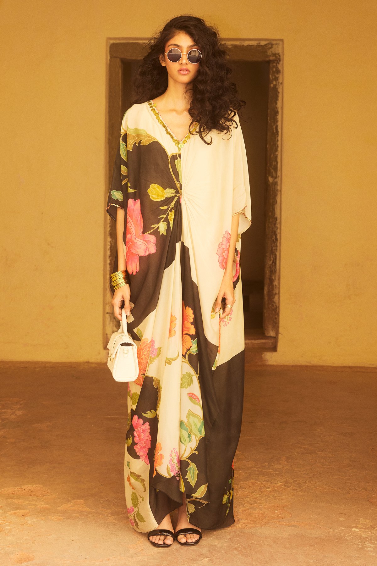 Black and White Knot Kaftan