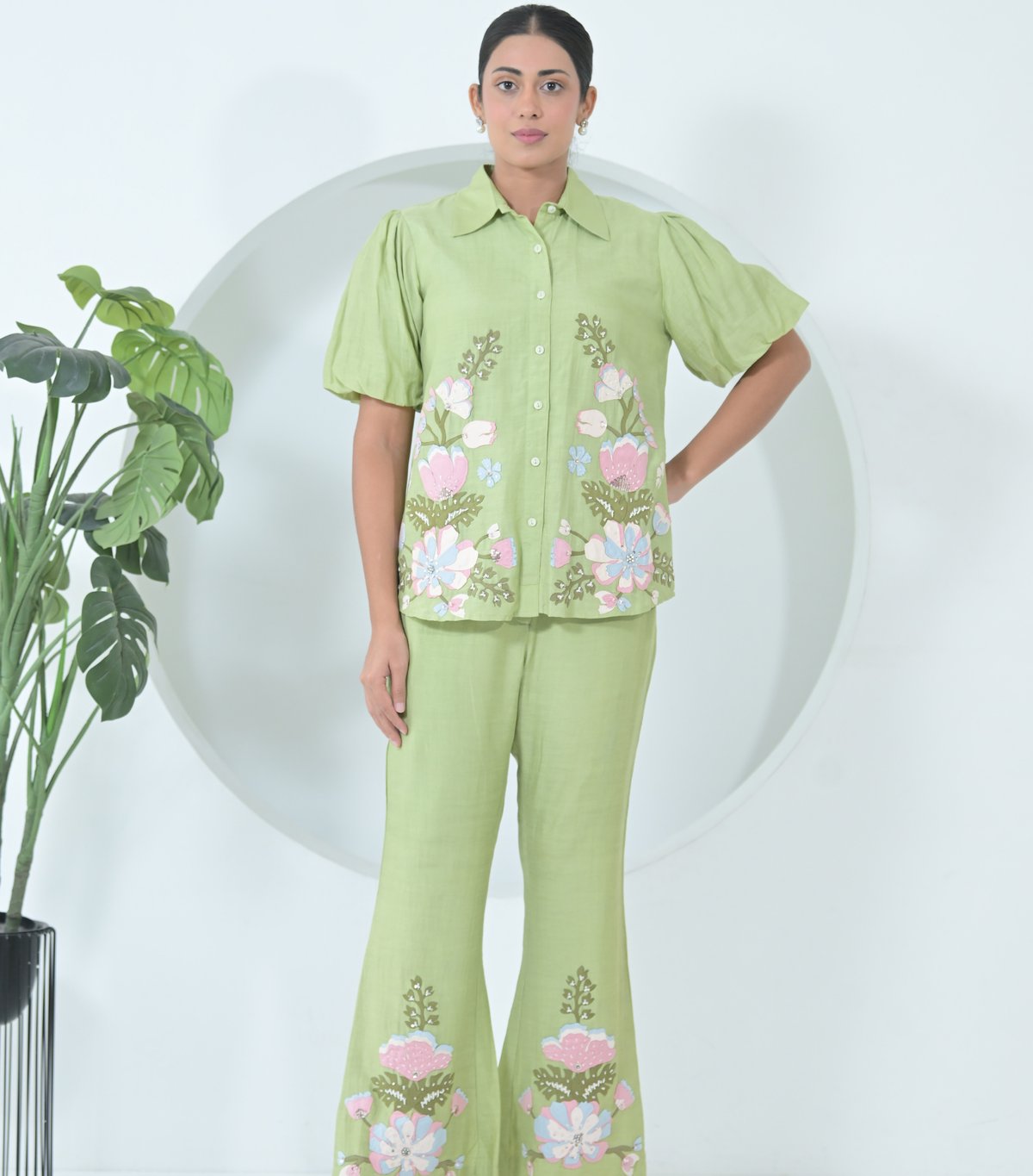Big Khushboo Linen Coord Set