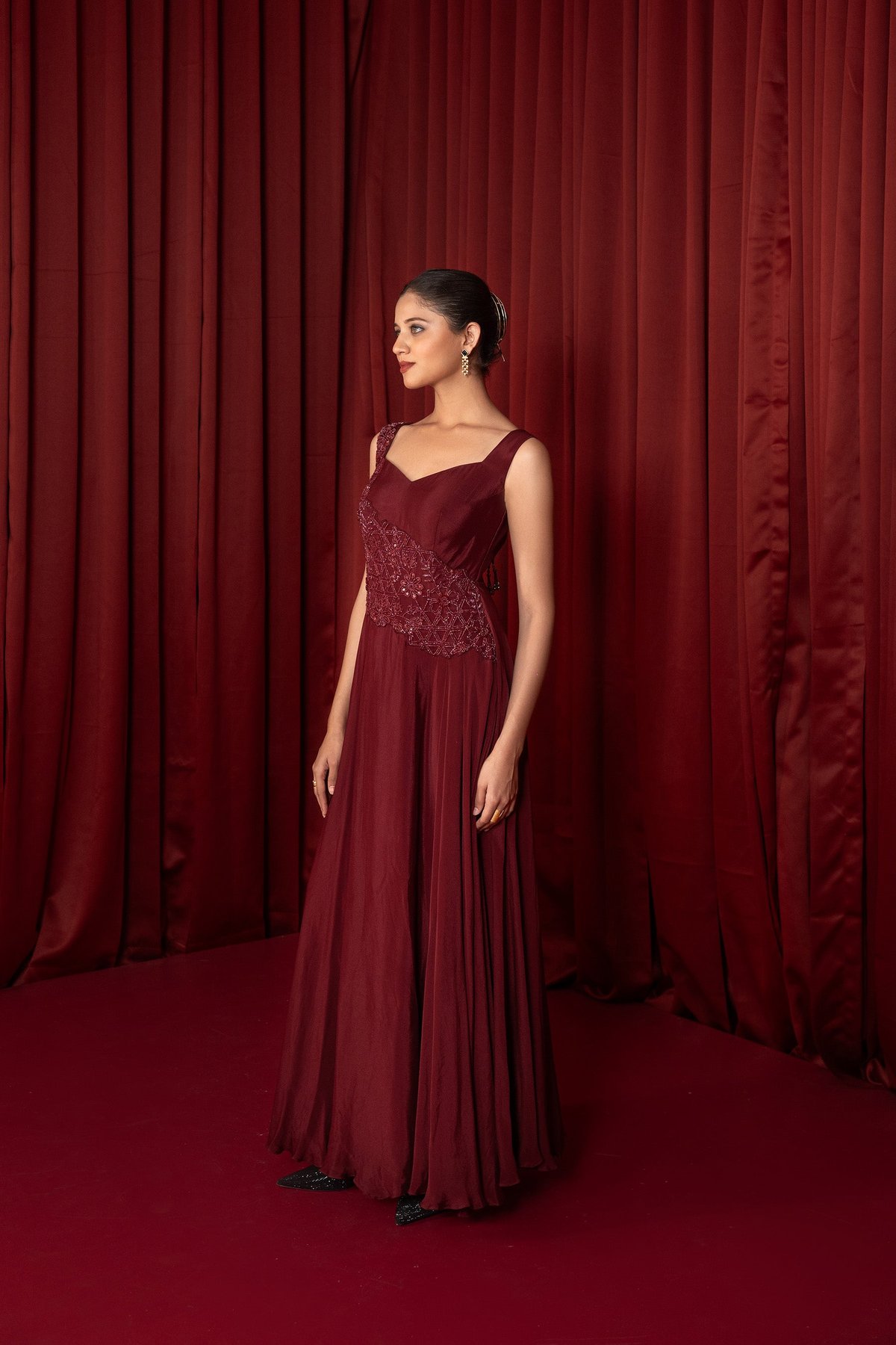 Maroon Chiffon Maxi Gown with Sweetheart Neckline