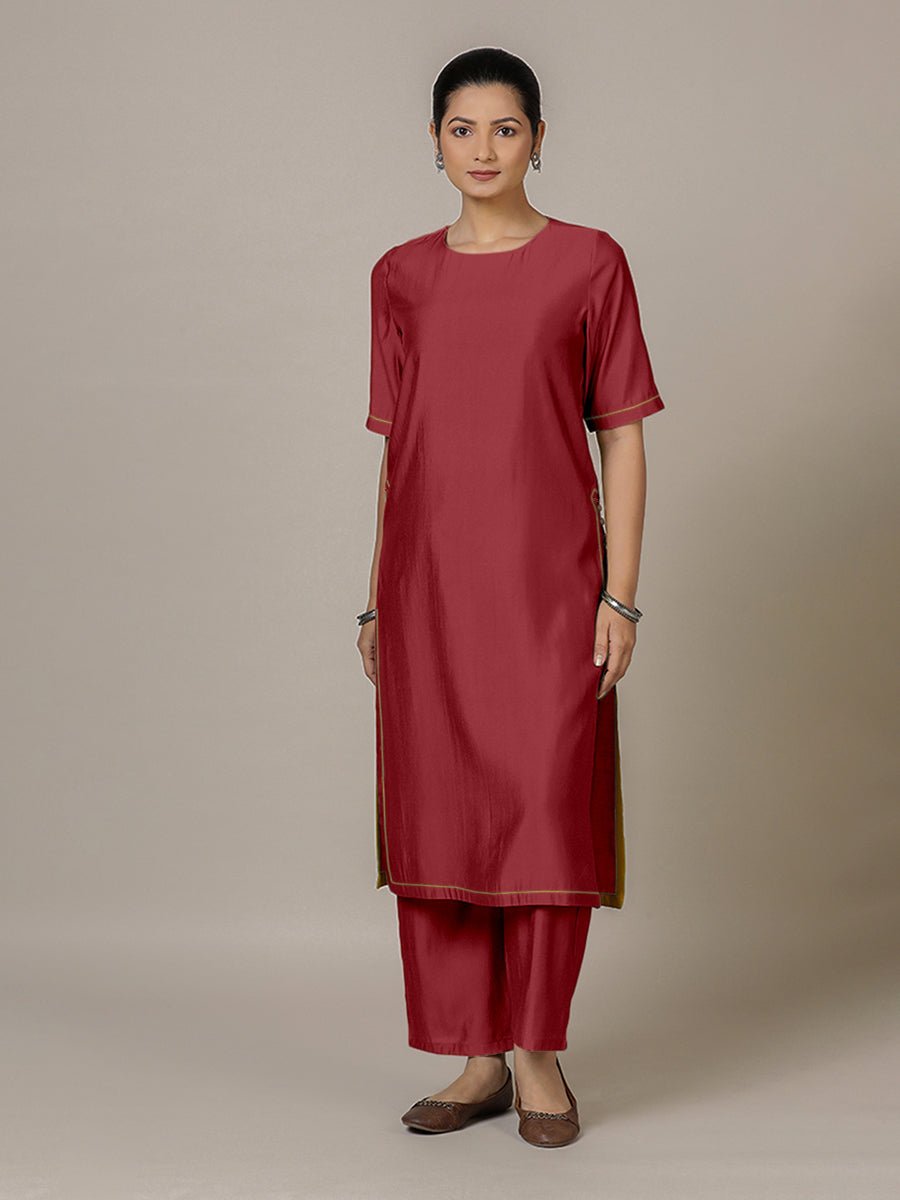 Riya Rozaana Kurta